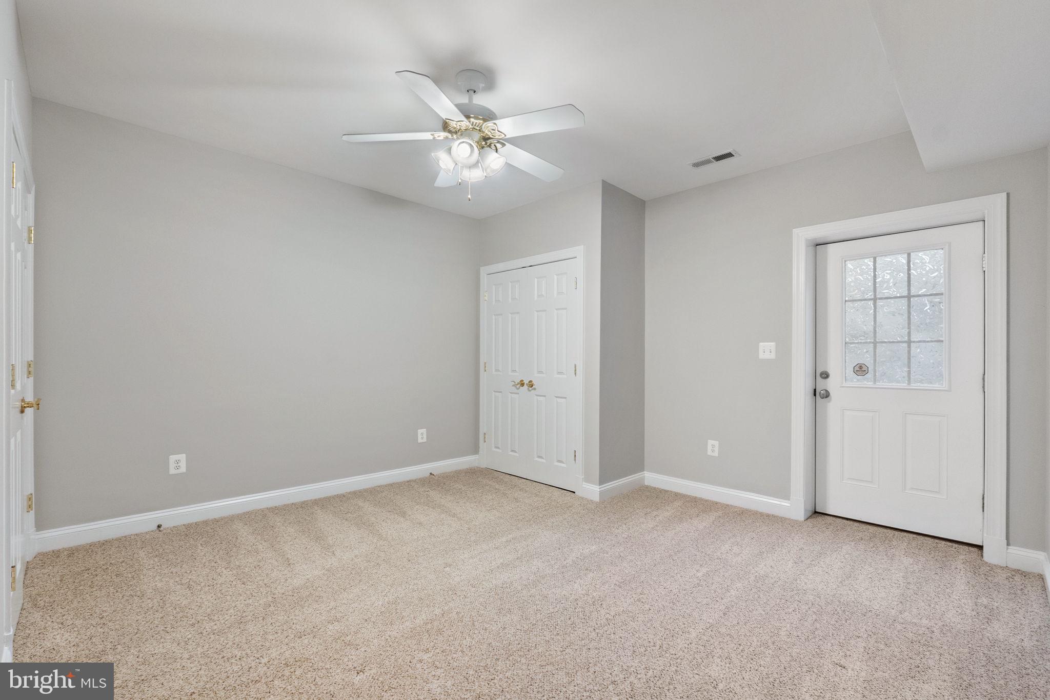 PEACOCK - Residential