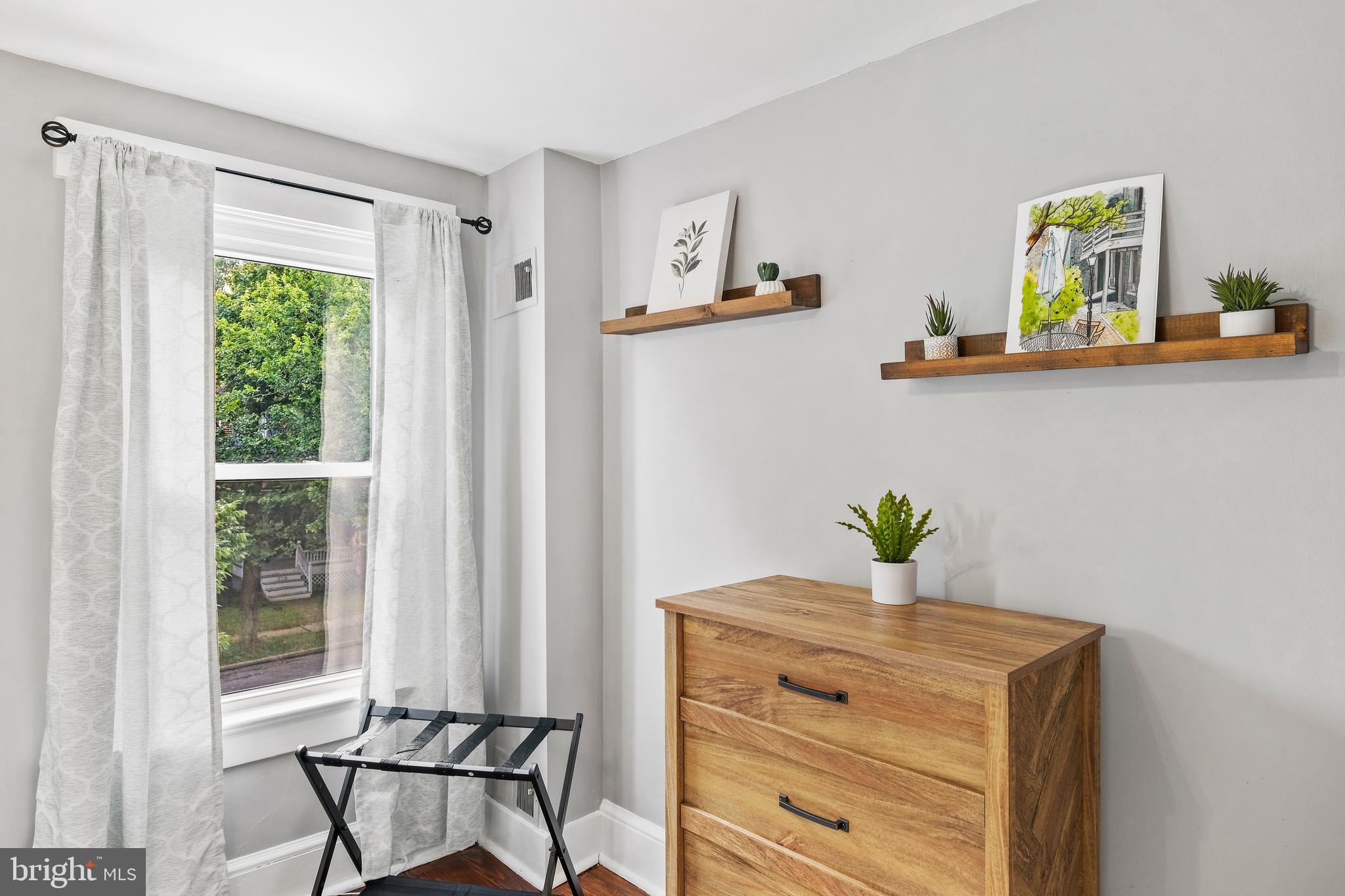 DOWNTOWN FREDERICK - Residential Lease