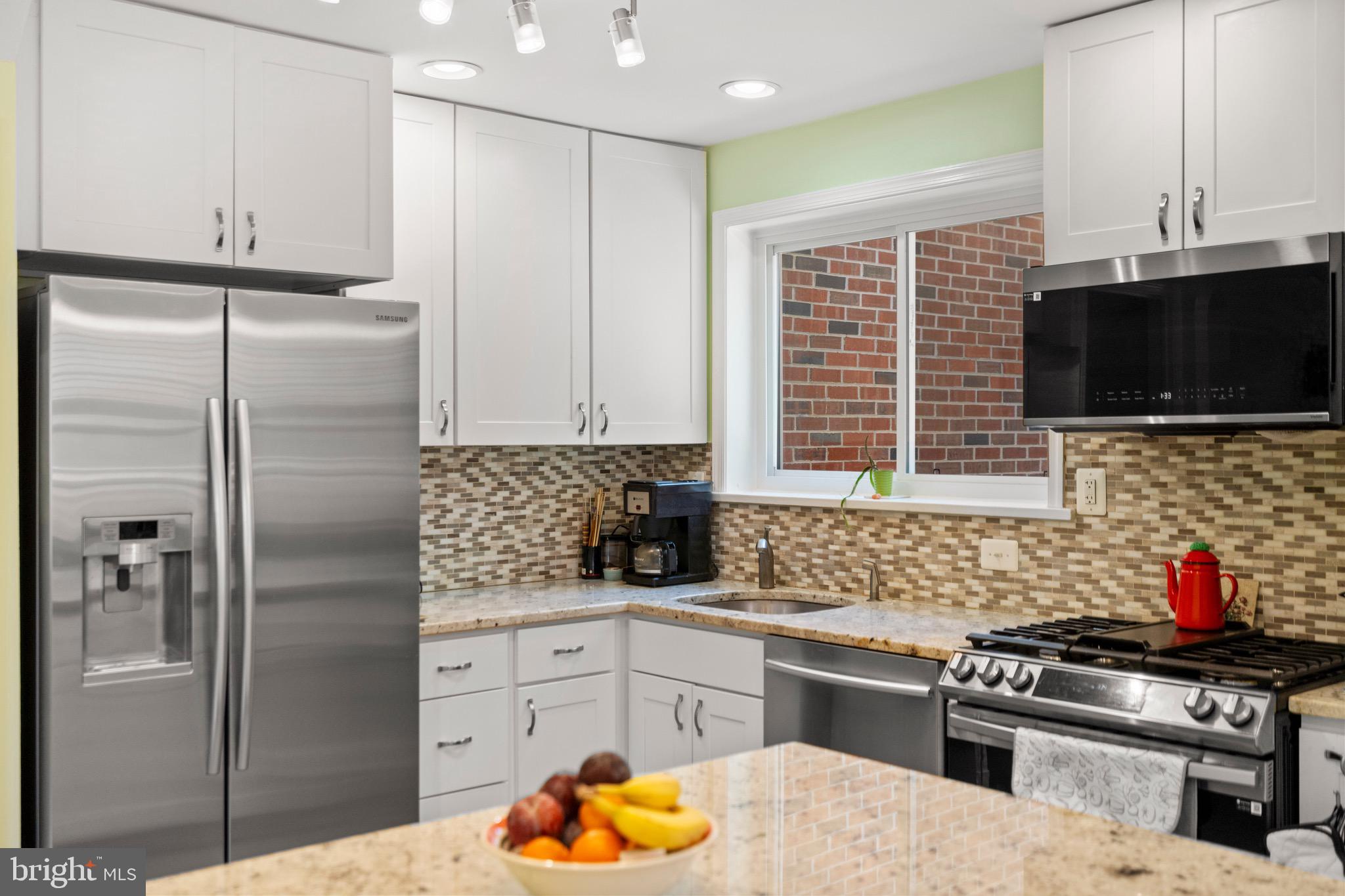 YATES VILLAGE - Residential