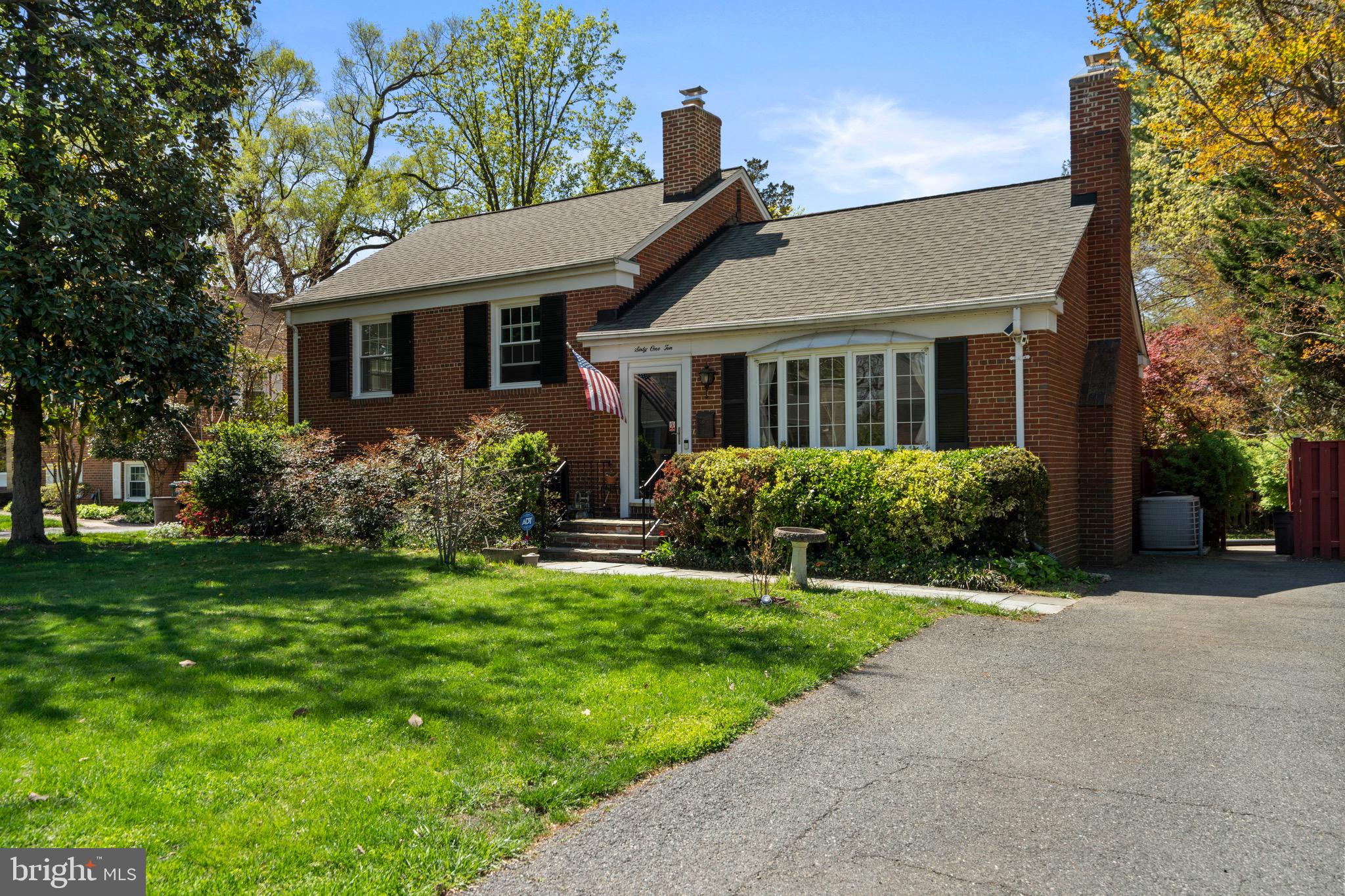 YATES VILLAGE - Residential