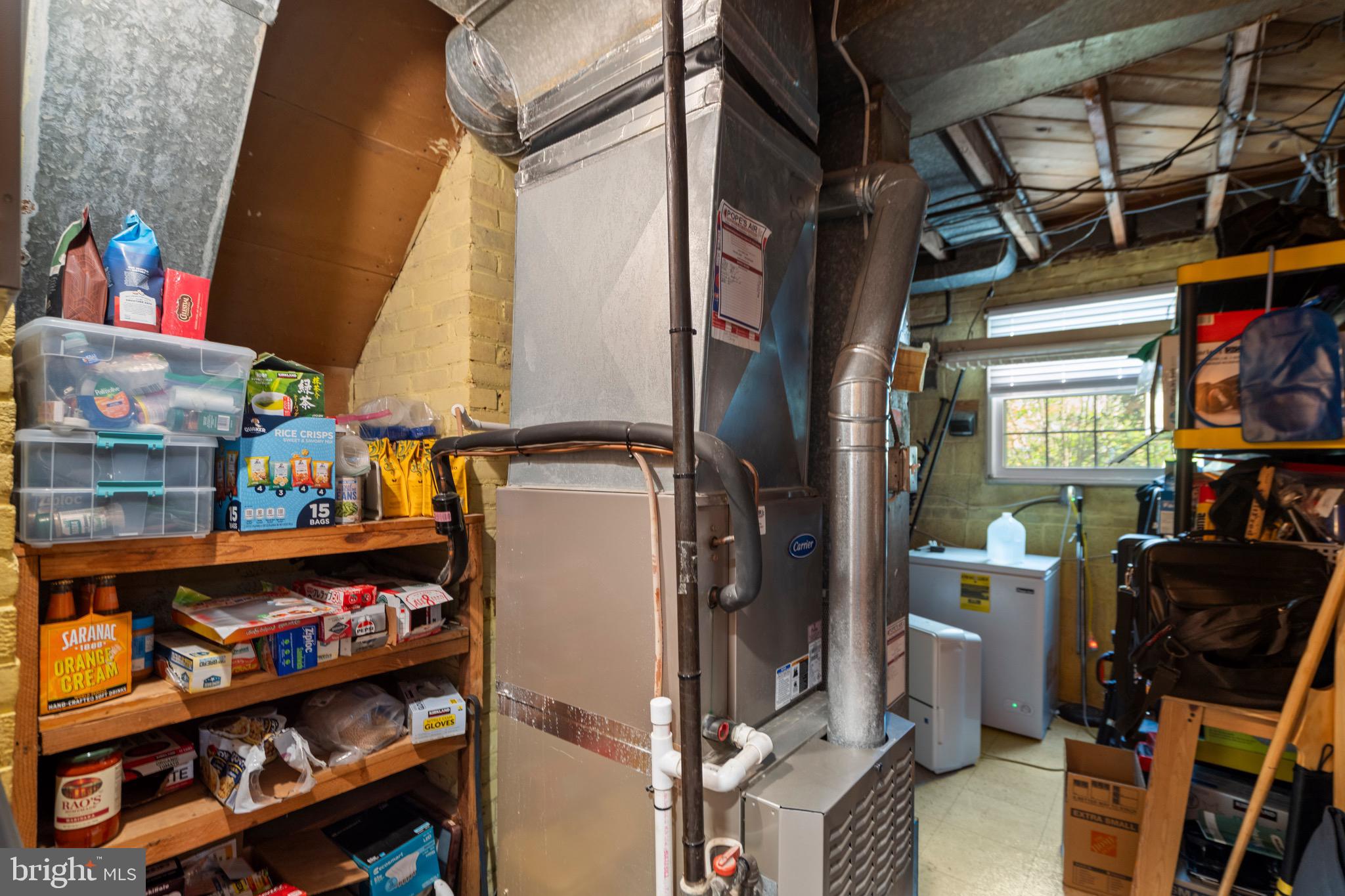 YATES VILLAGE - Residential