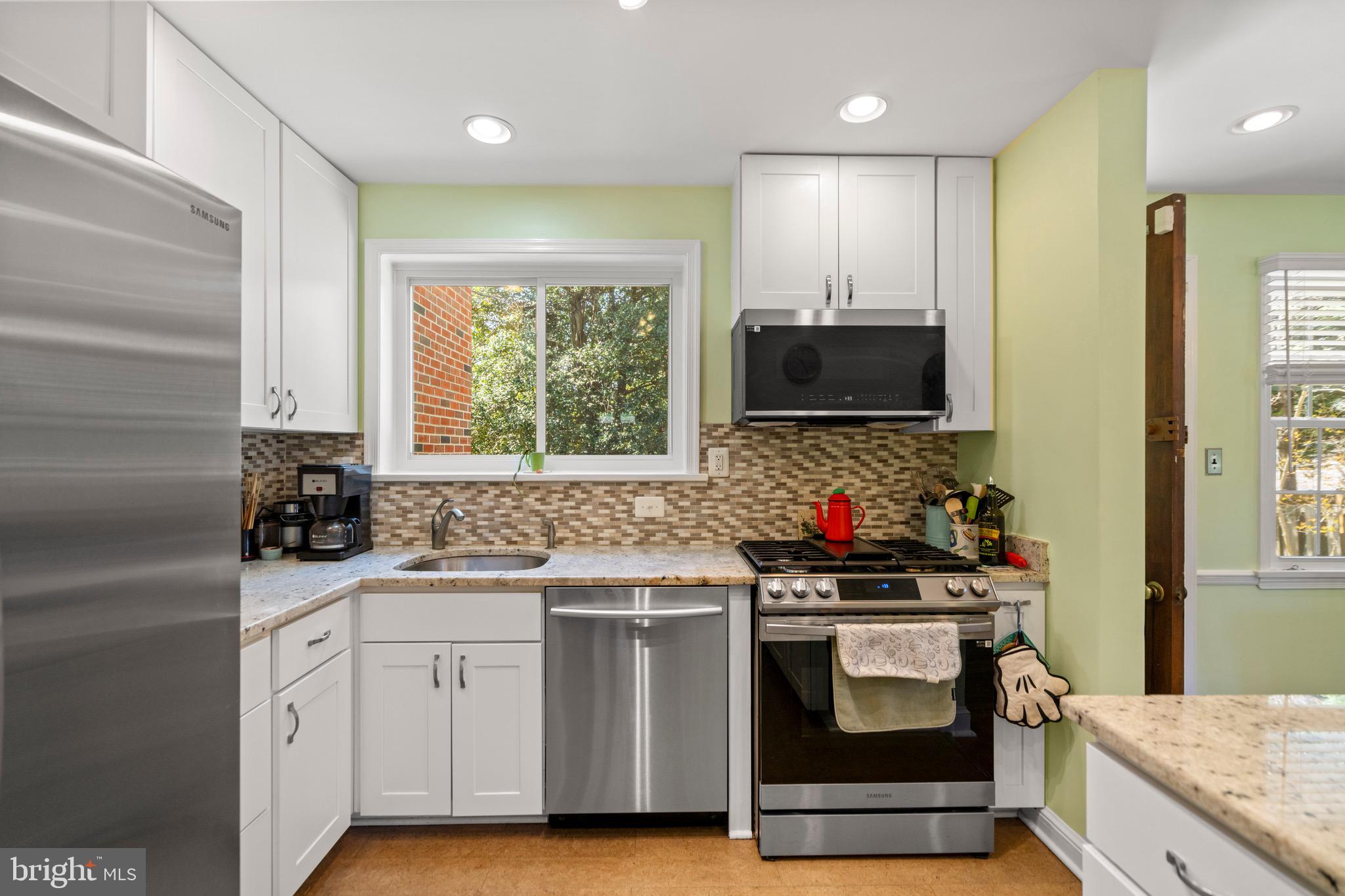 YATES VILLAGE - Residential