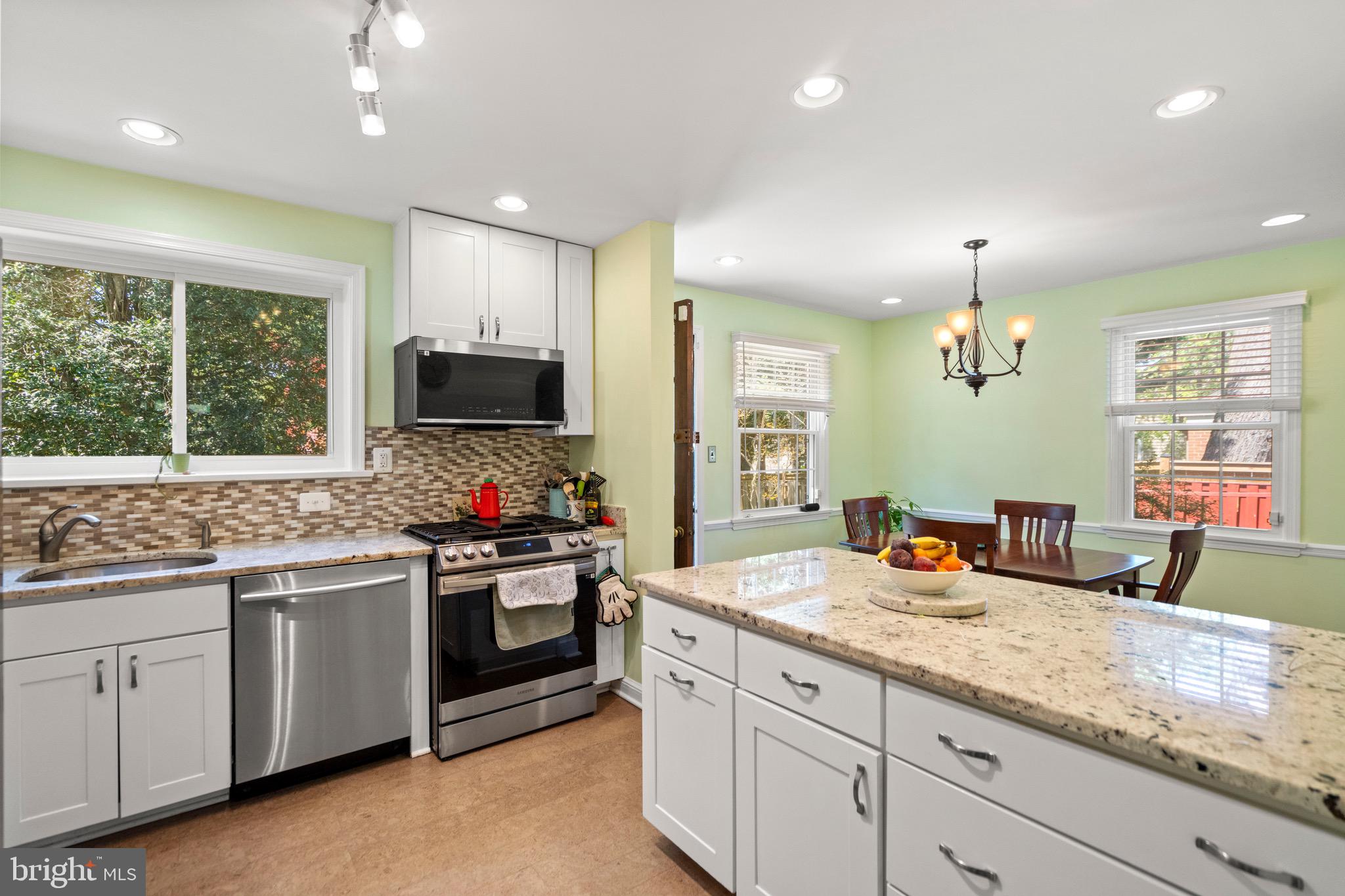 YATES VILLAGE - Residential