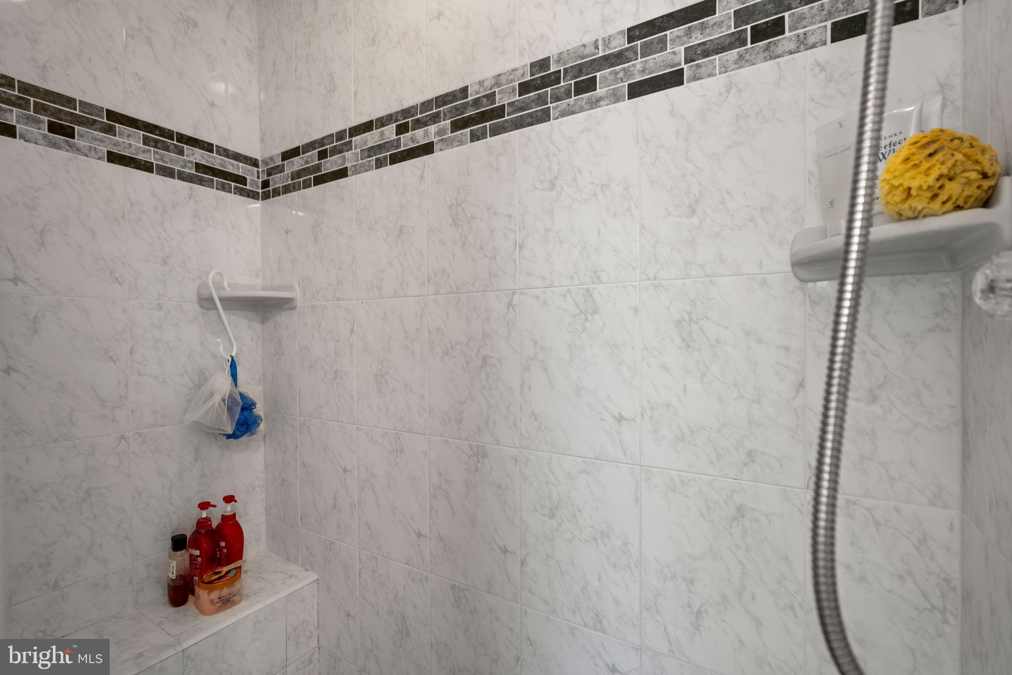 YATES VILLAGE - Residential