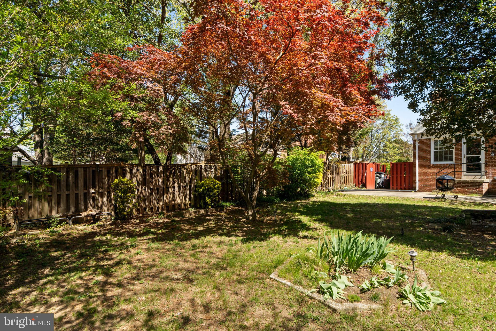 YATES VILLAGE - Residential