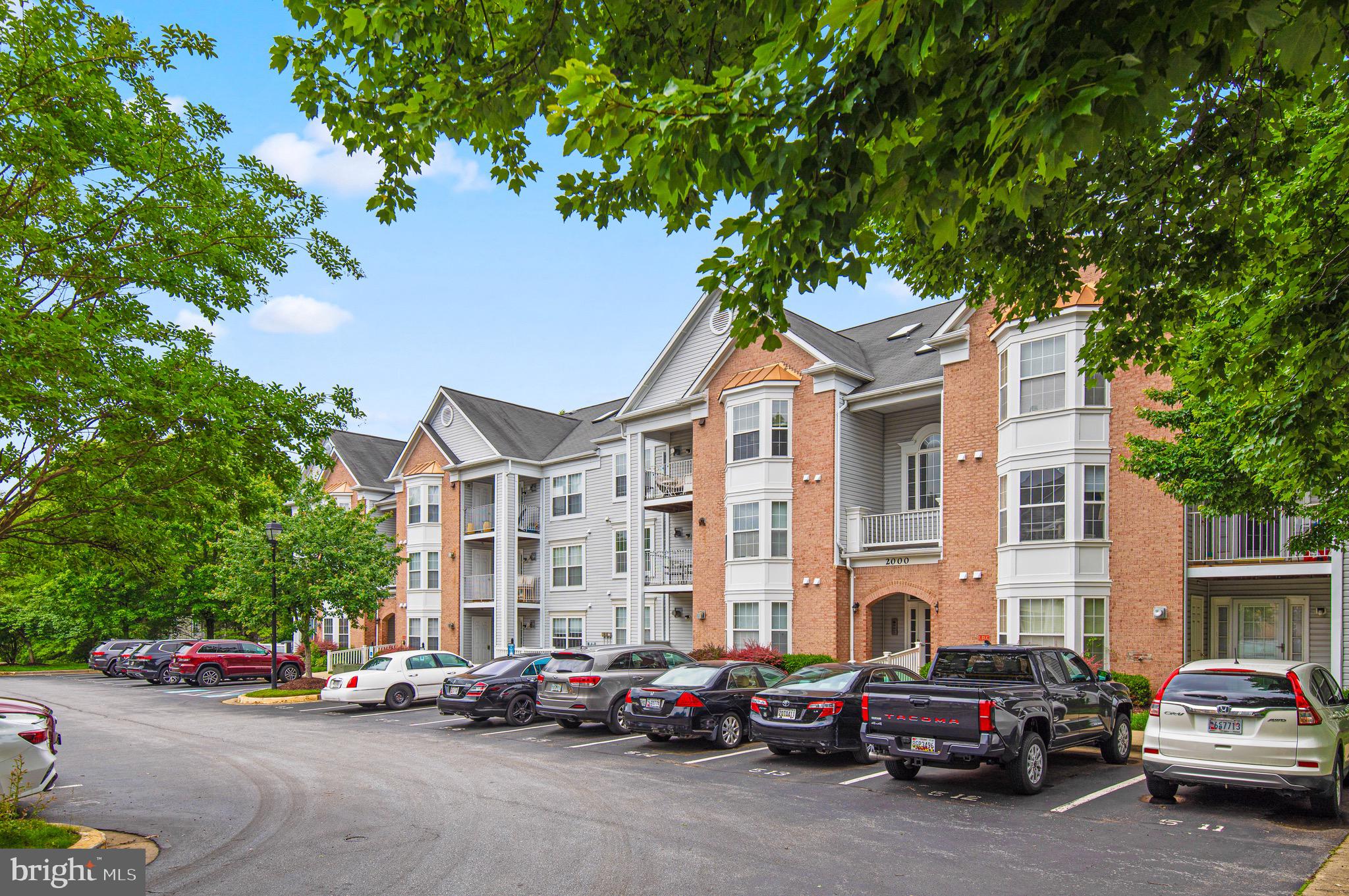 WINDGATE CONDO - Residential