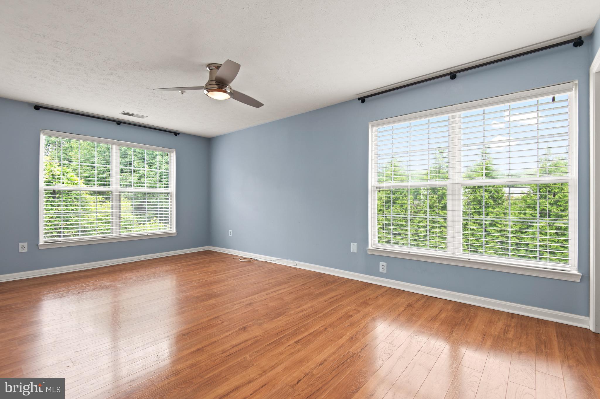 WINDGATE CONDO - Residential