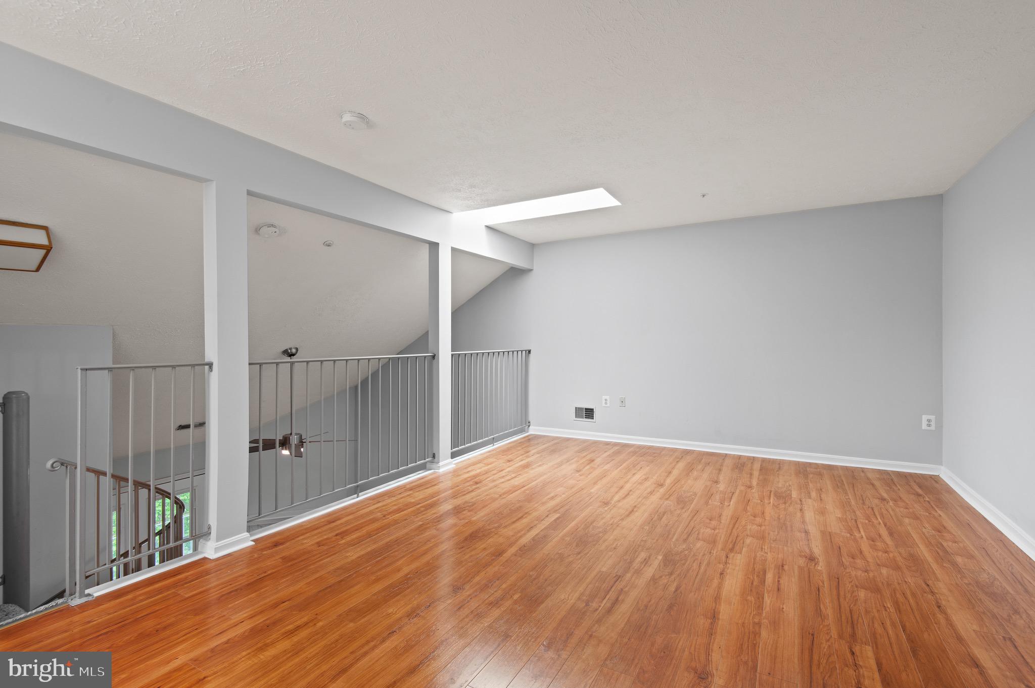WINDGATE CONDO - Residential