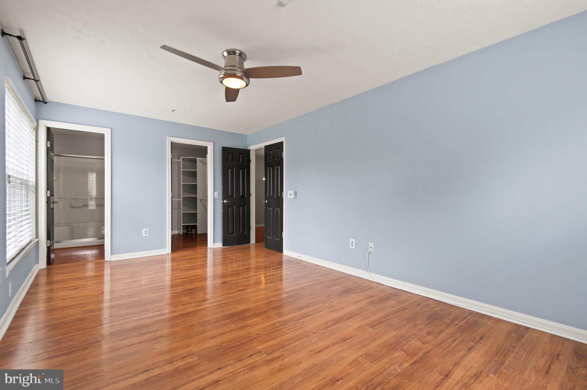 WINDGATE CONDO - Residential