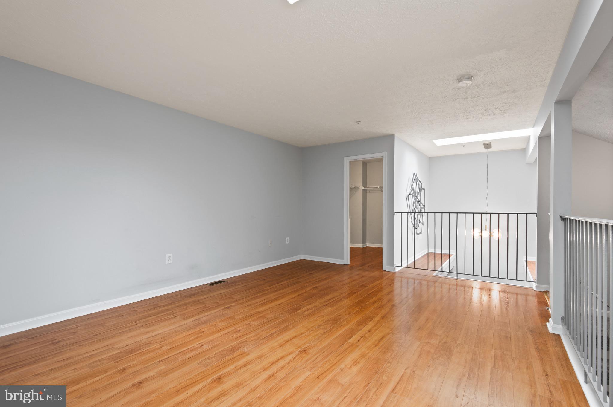 WINDGATE CONDO - Residential