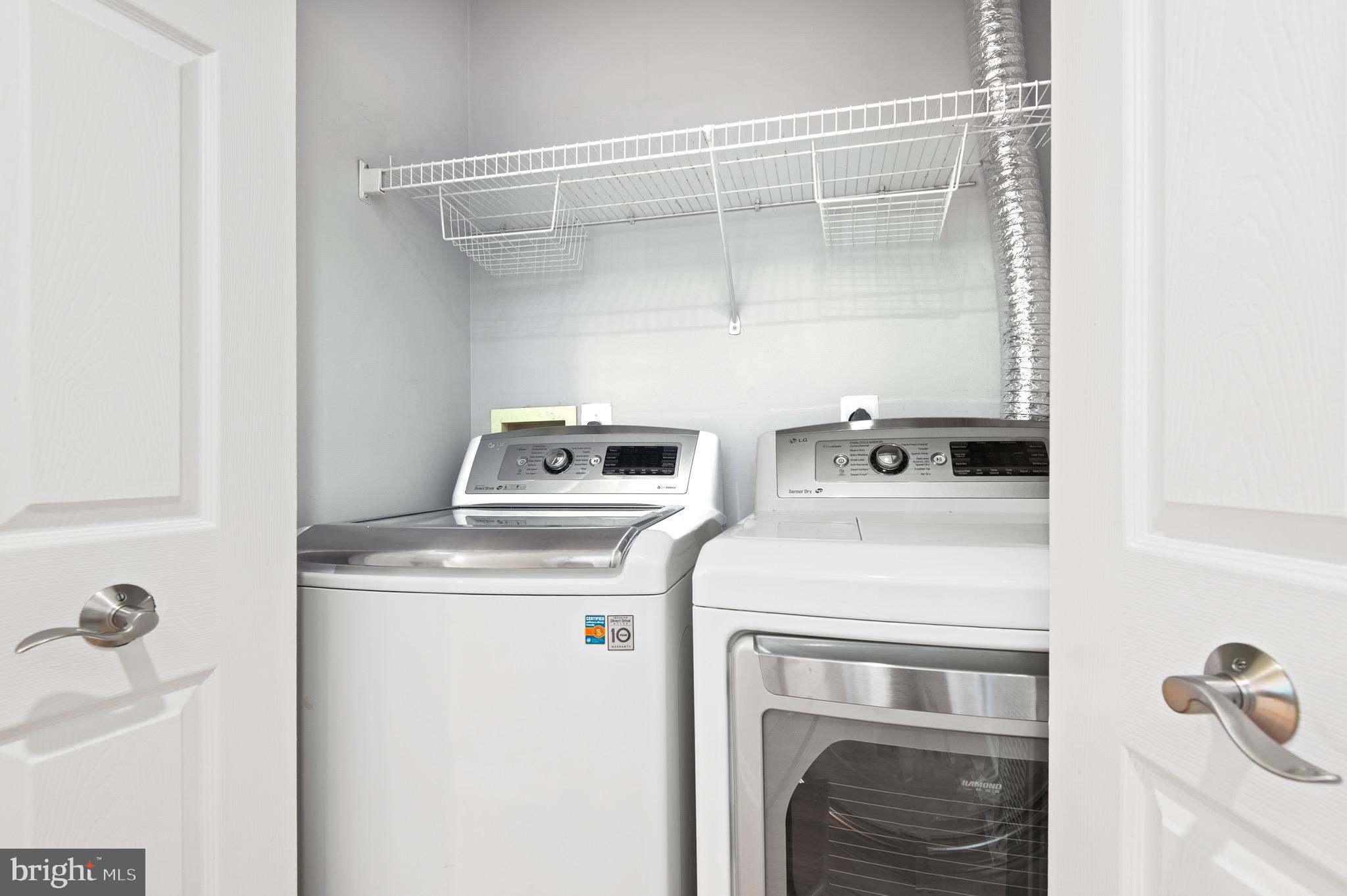 WINDGATE CONDO - Residential