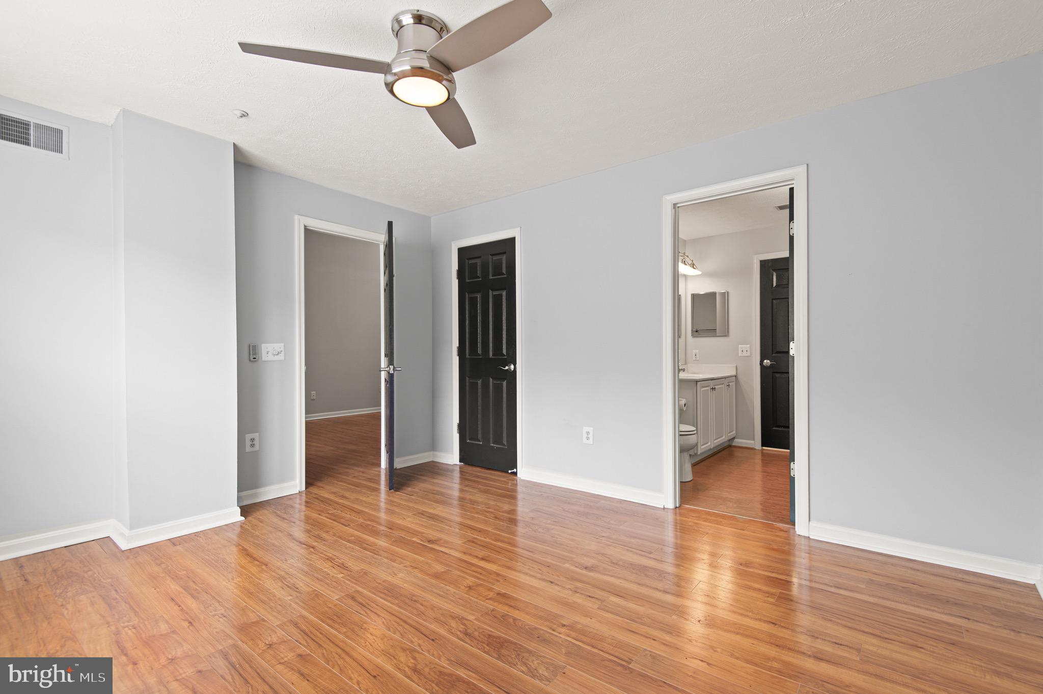 WINDGATE CONDO - Residential