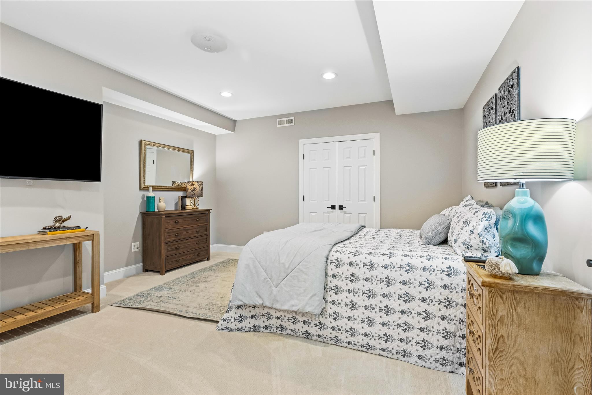 PINEY GLEN VILLAGE - Residential