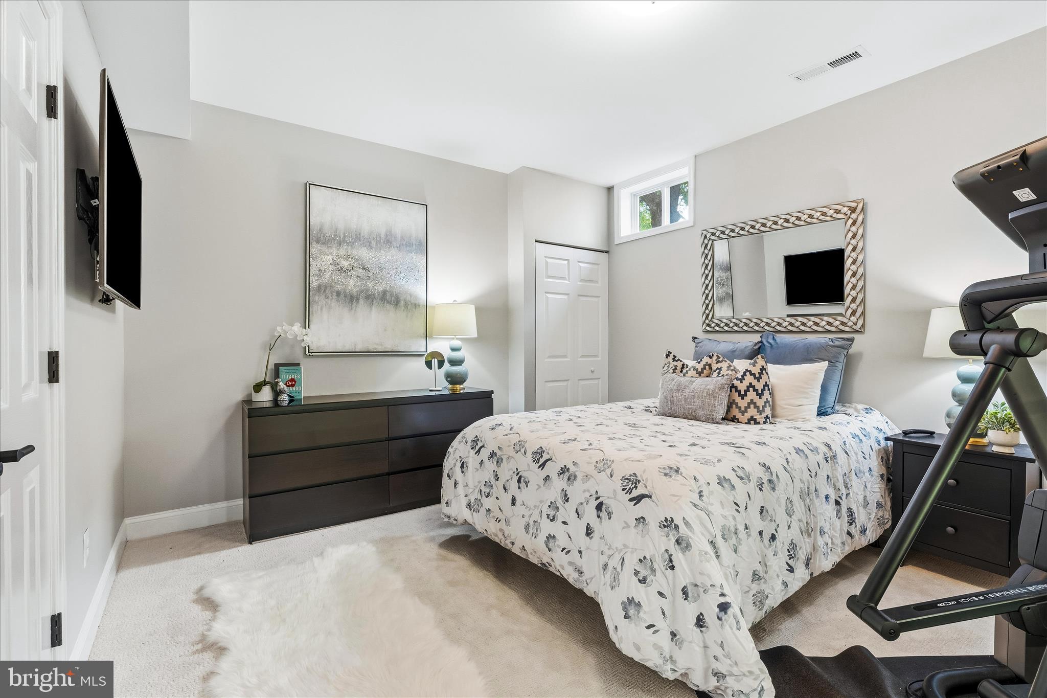 PINEY GLEN VILLAGE - Residential