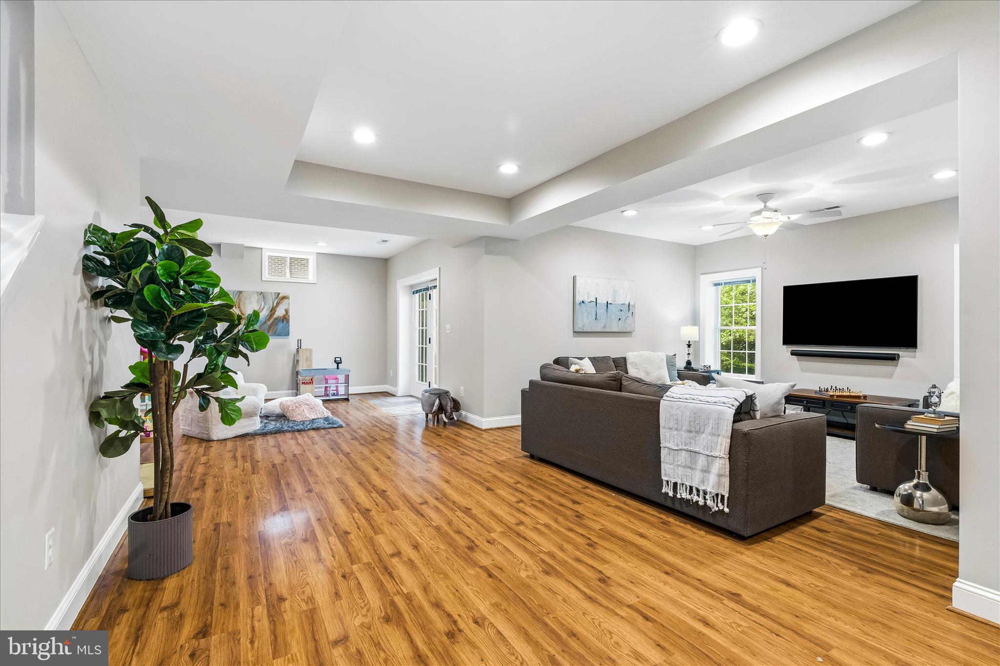 PINEY GLEN VILLAGE - Residential