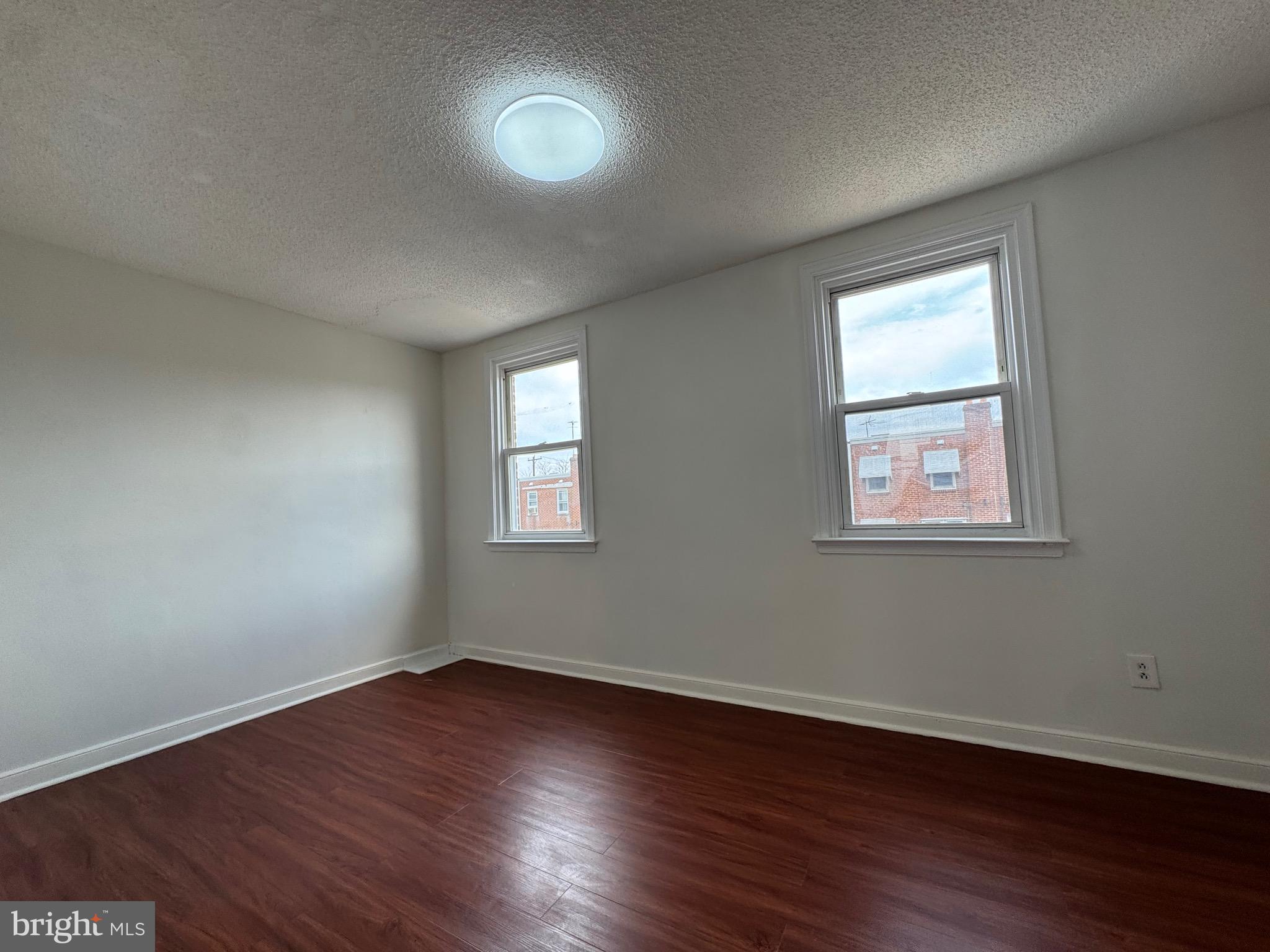 MAYFAIR - Residential
