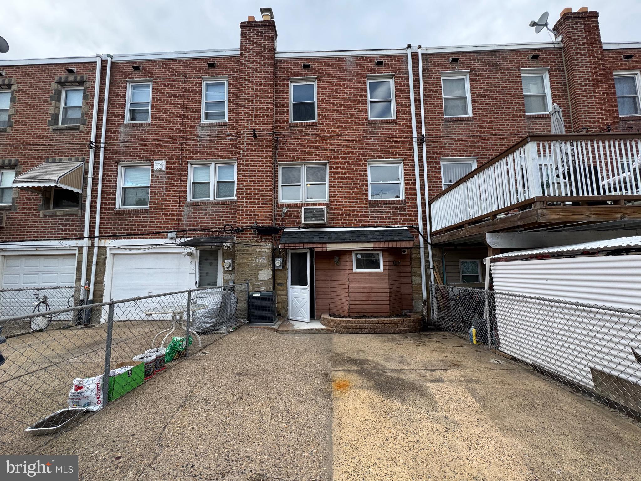 MAYFAIR - Residential
