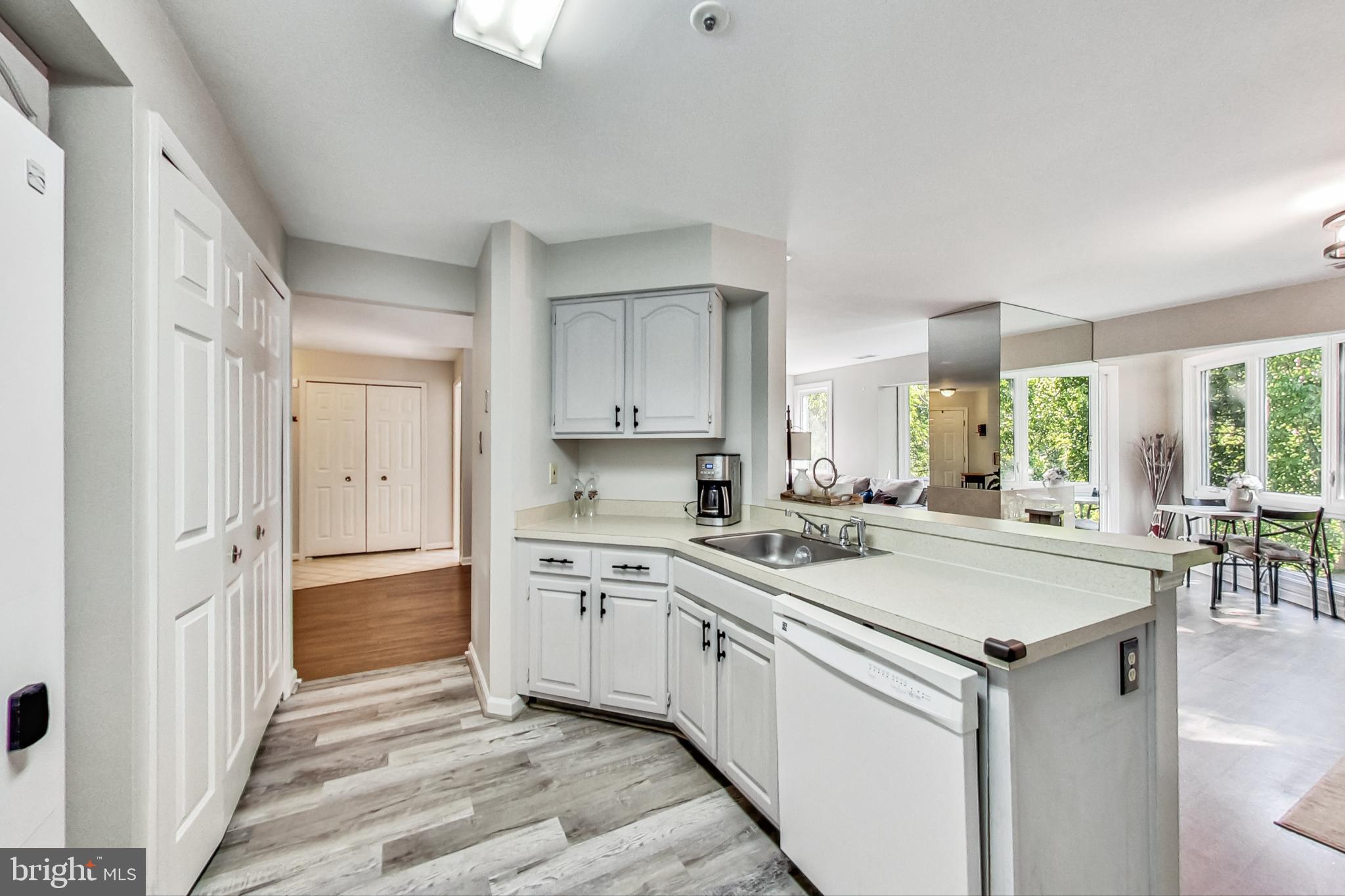 DORSEY HALL - Residential