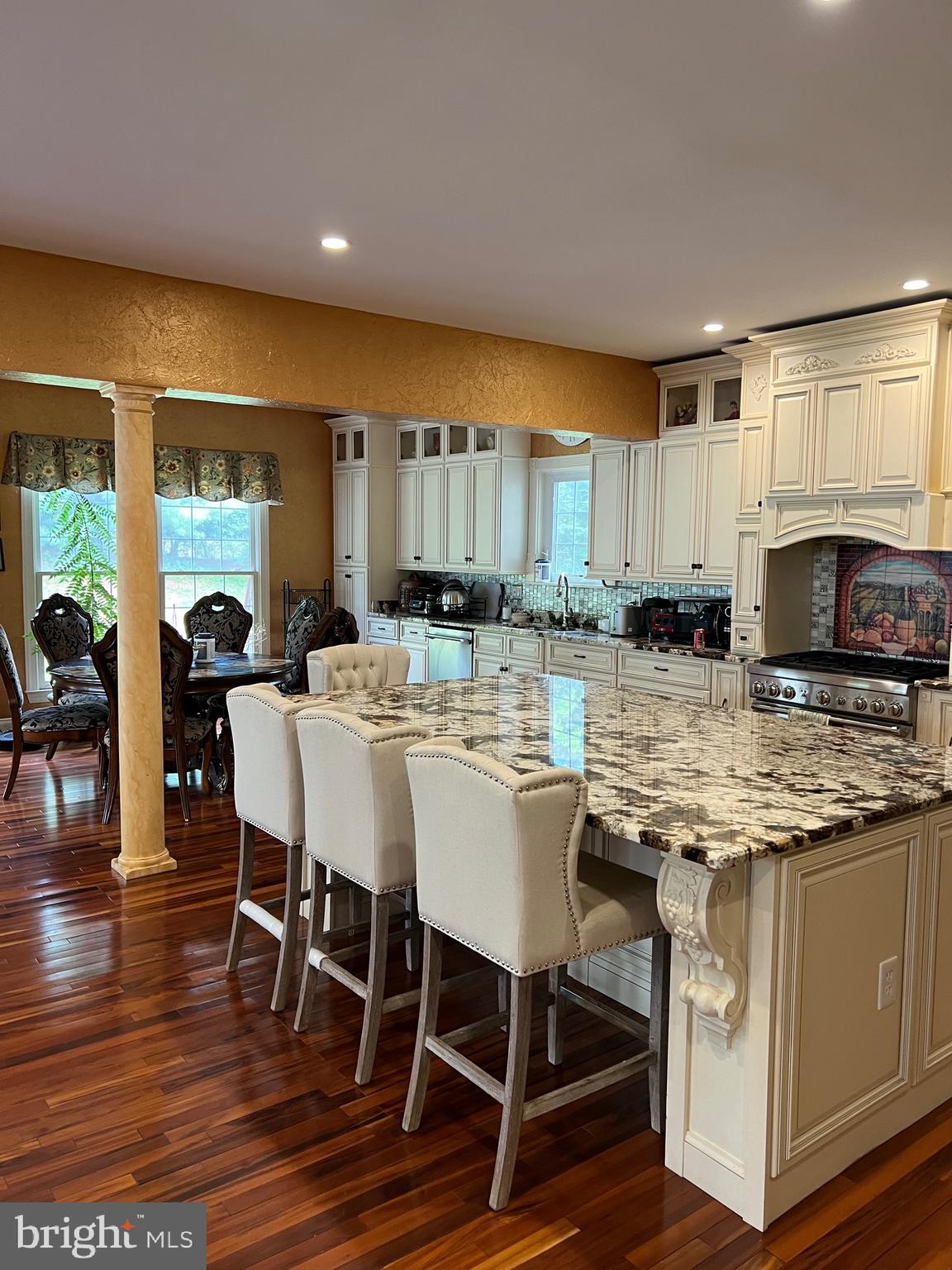 SMALLS NURSERY - Residential