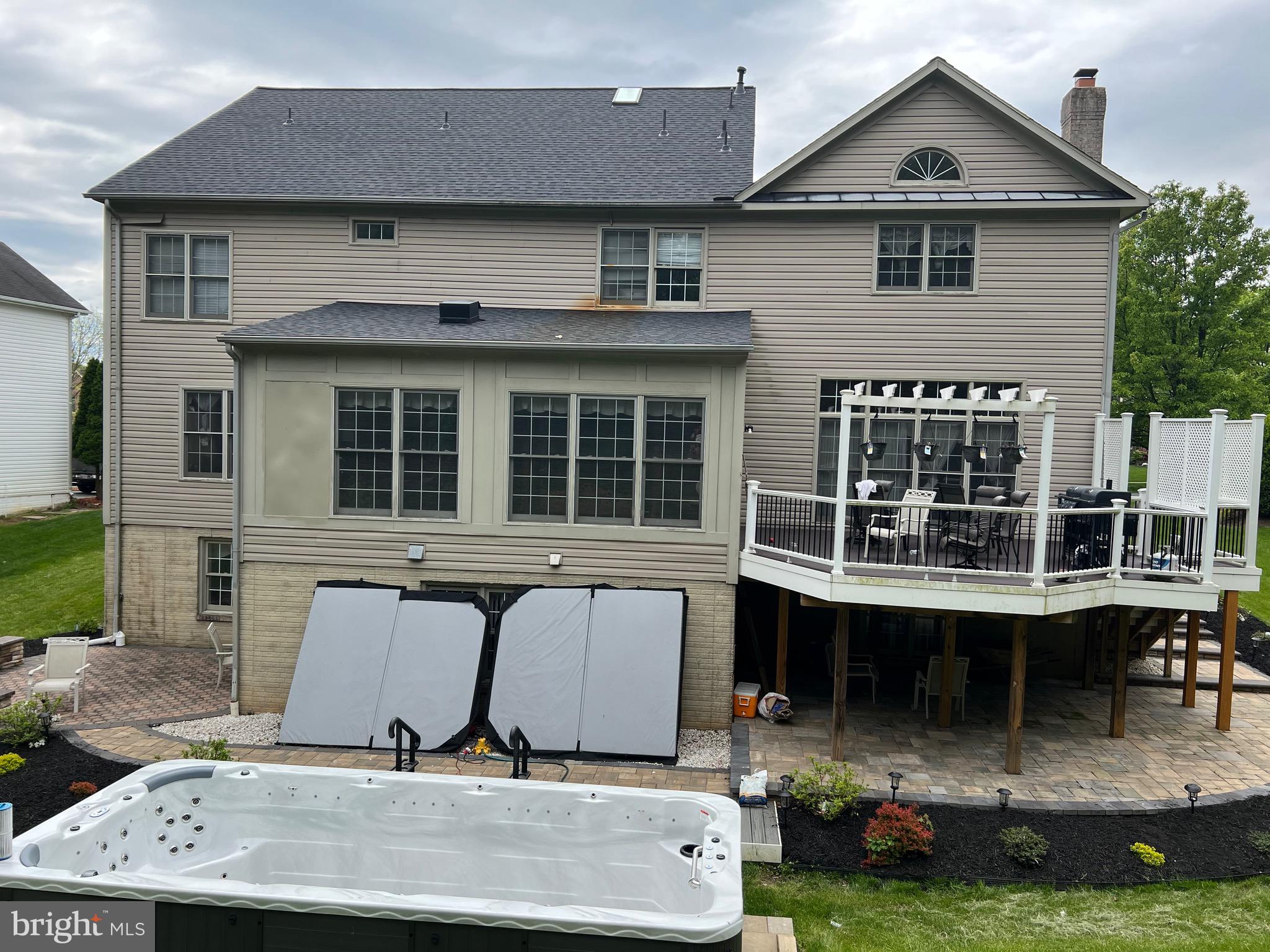 SMALLS NURSERY - Residential