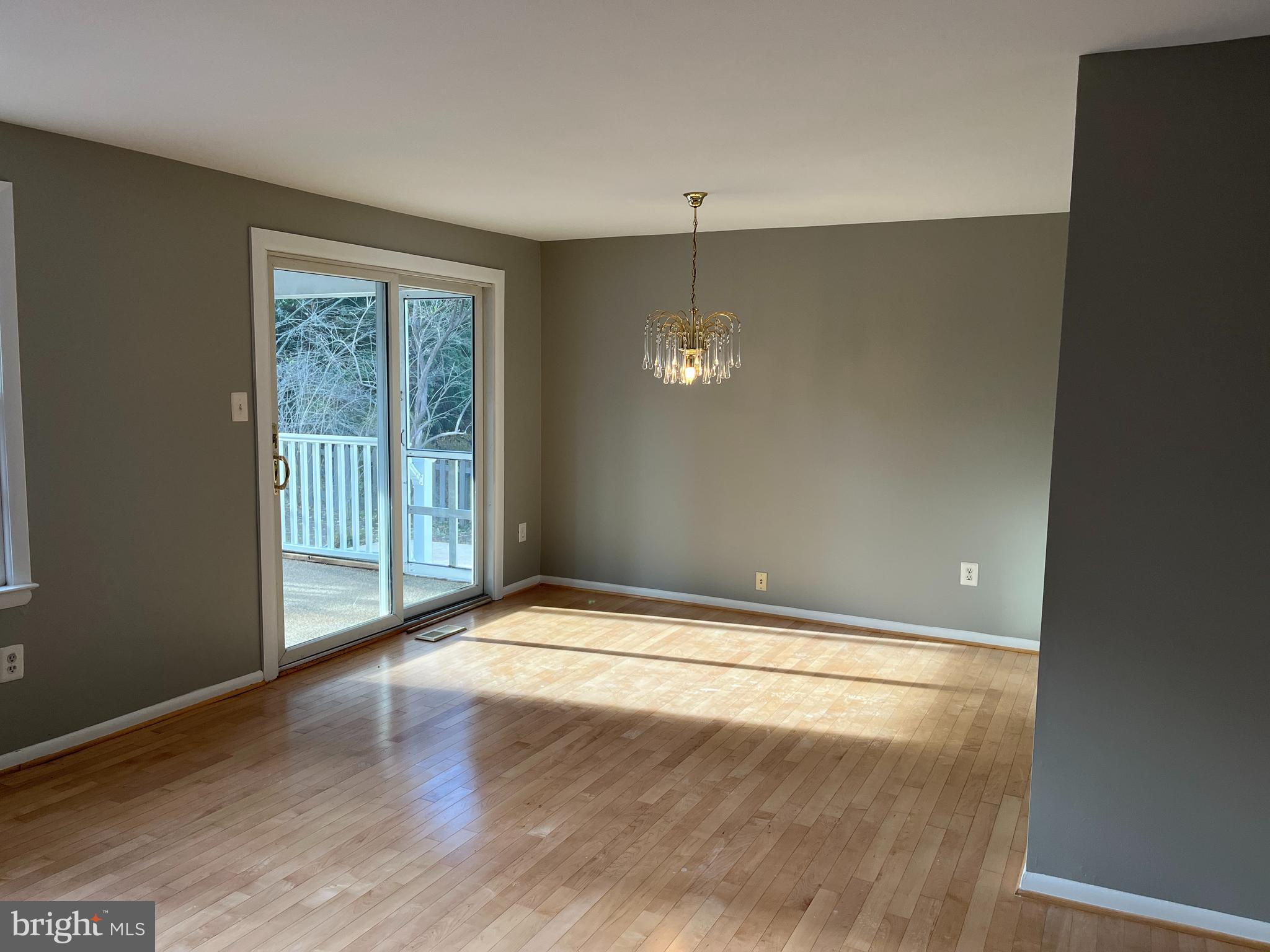 HOLMES RUN WOODS WEST - Residential Lease