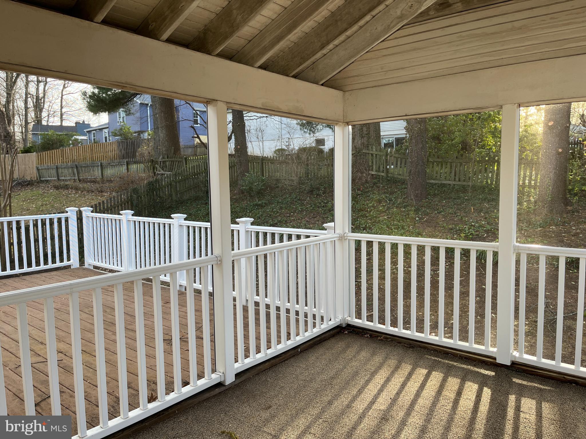 HOLMES RUN WOODS WEST - Residential Lease