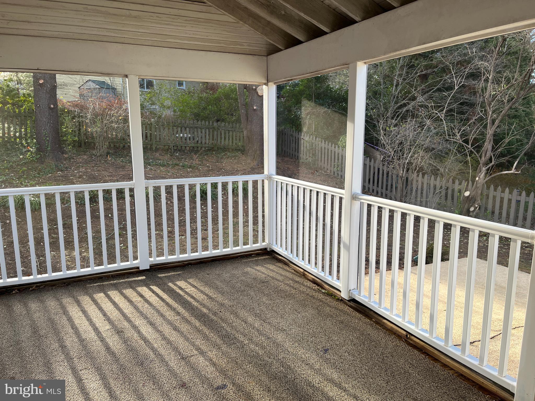 HOLMES RUN WOODS WEST - Residential Lease