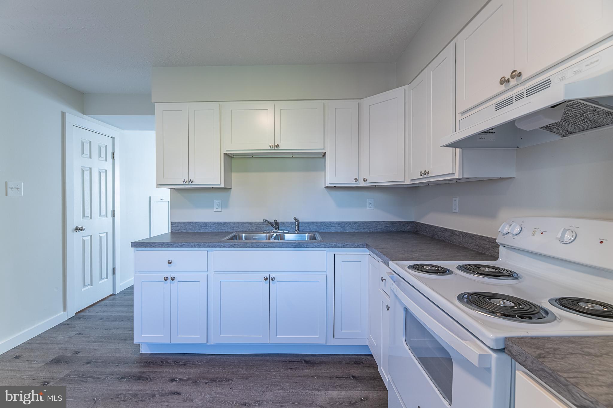 LIBERTY HEIGHTS - Residential Lease