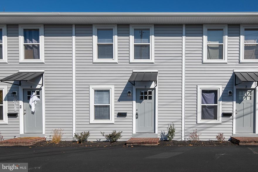 This unit is currently under construction and will be almost identical to the unit pictured. Pets case by case with additional pet fee. Unit should be available for a March 1st move in.