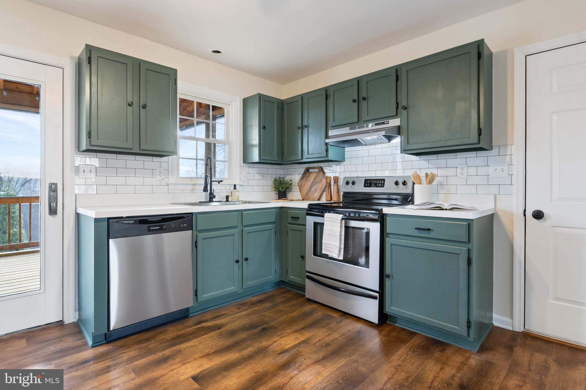 EAST YORK - Residential