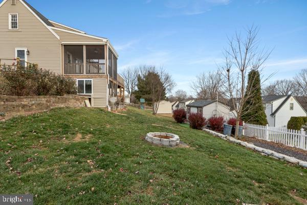 EAST YORK - Residential