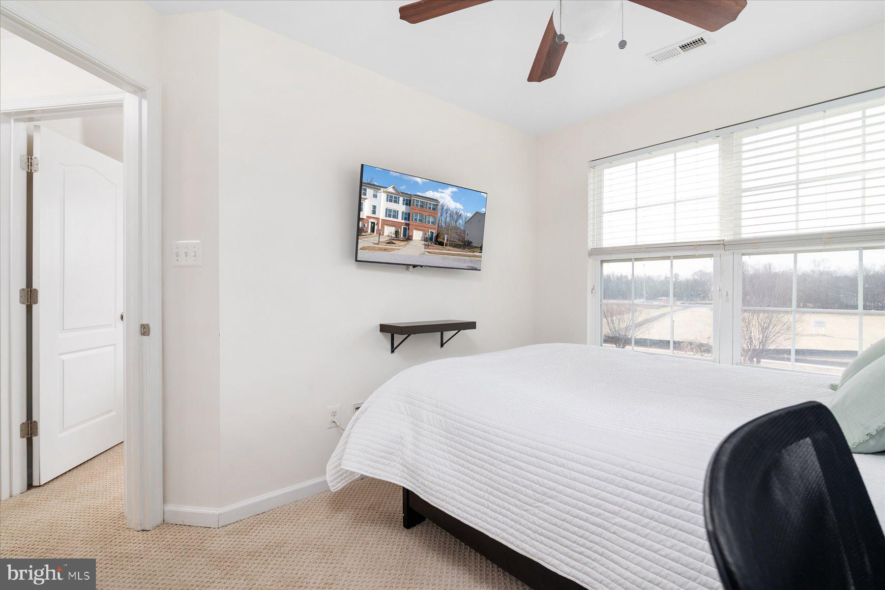 TANYARD SPRINGS TOWNHOMES - Residential