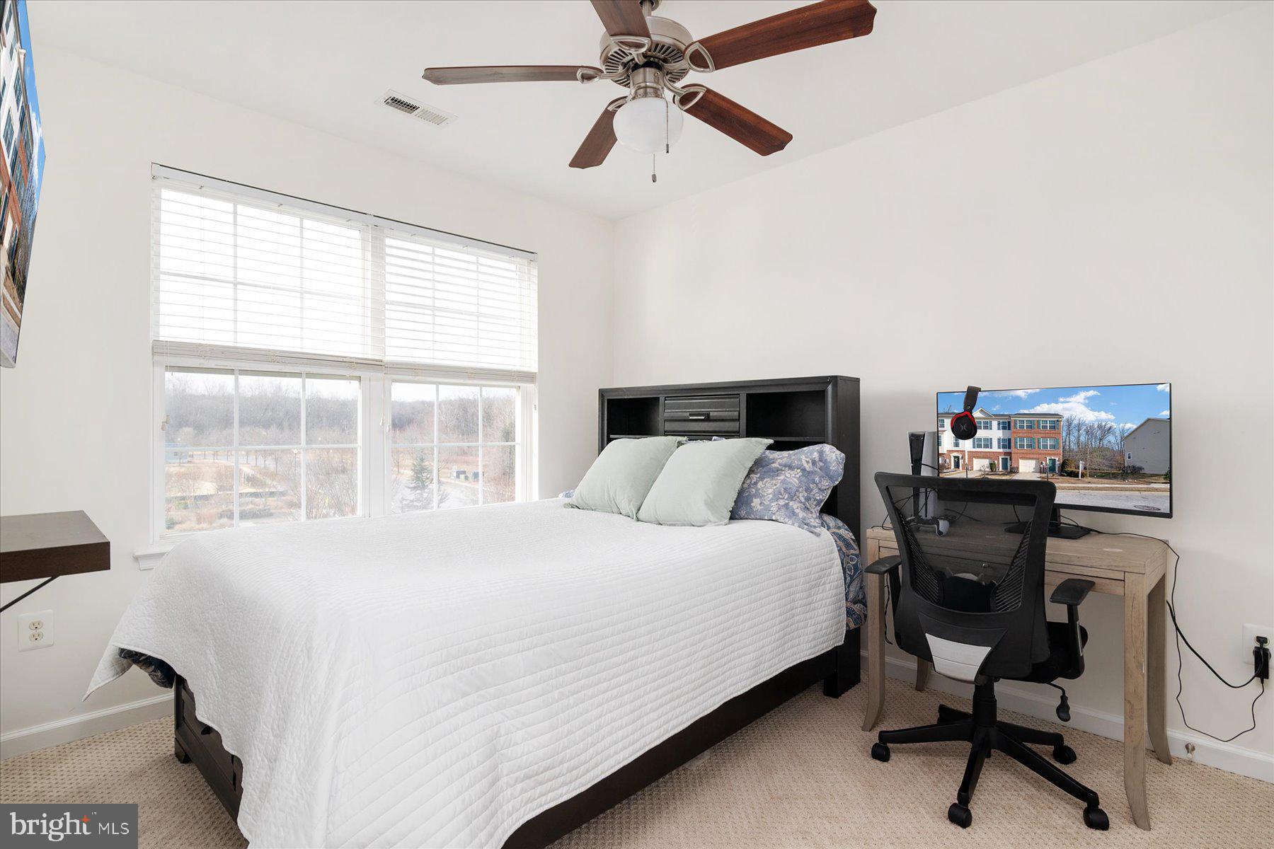 TANYARD SPRINGS TOWNHOMES - Residential