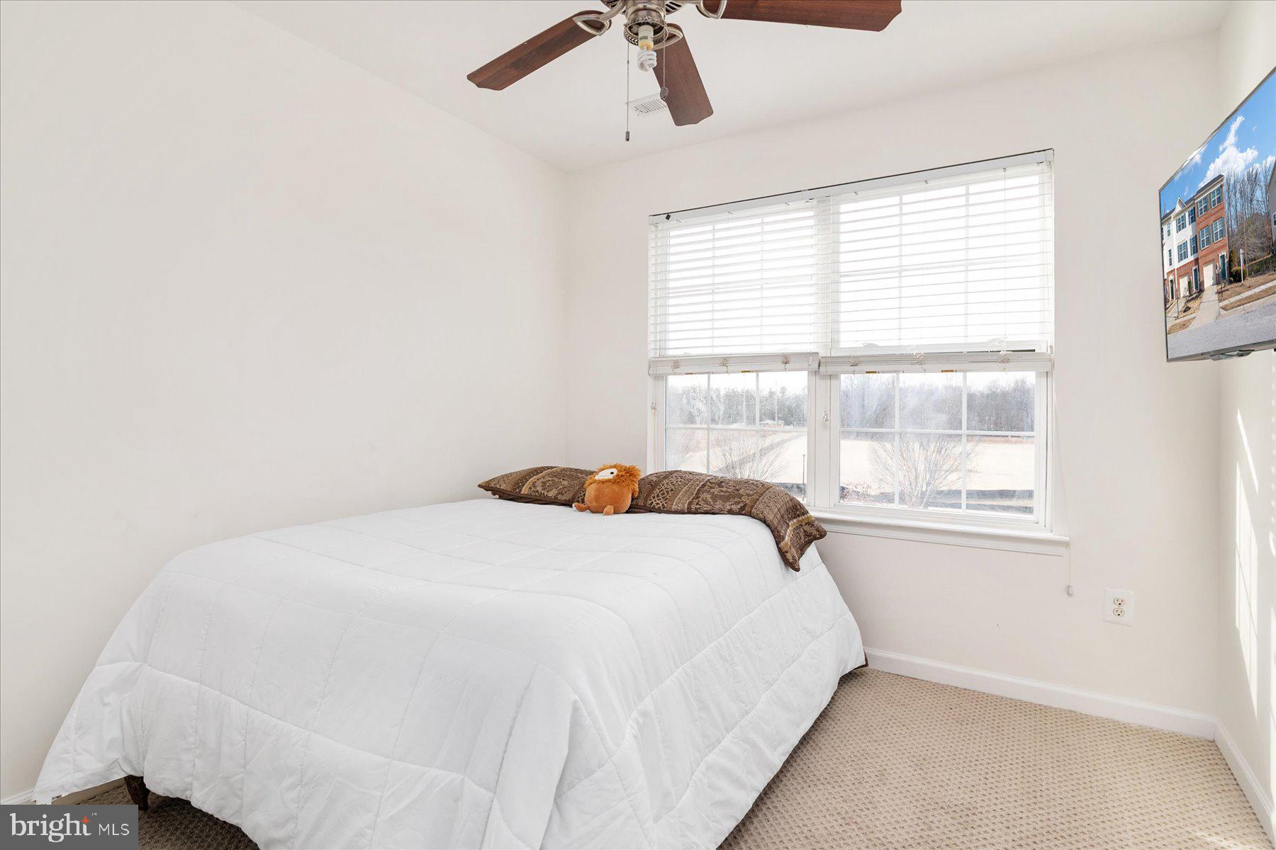 TANYARD SPRINGS TOWNHOMES - Residential