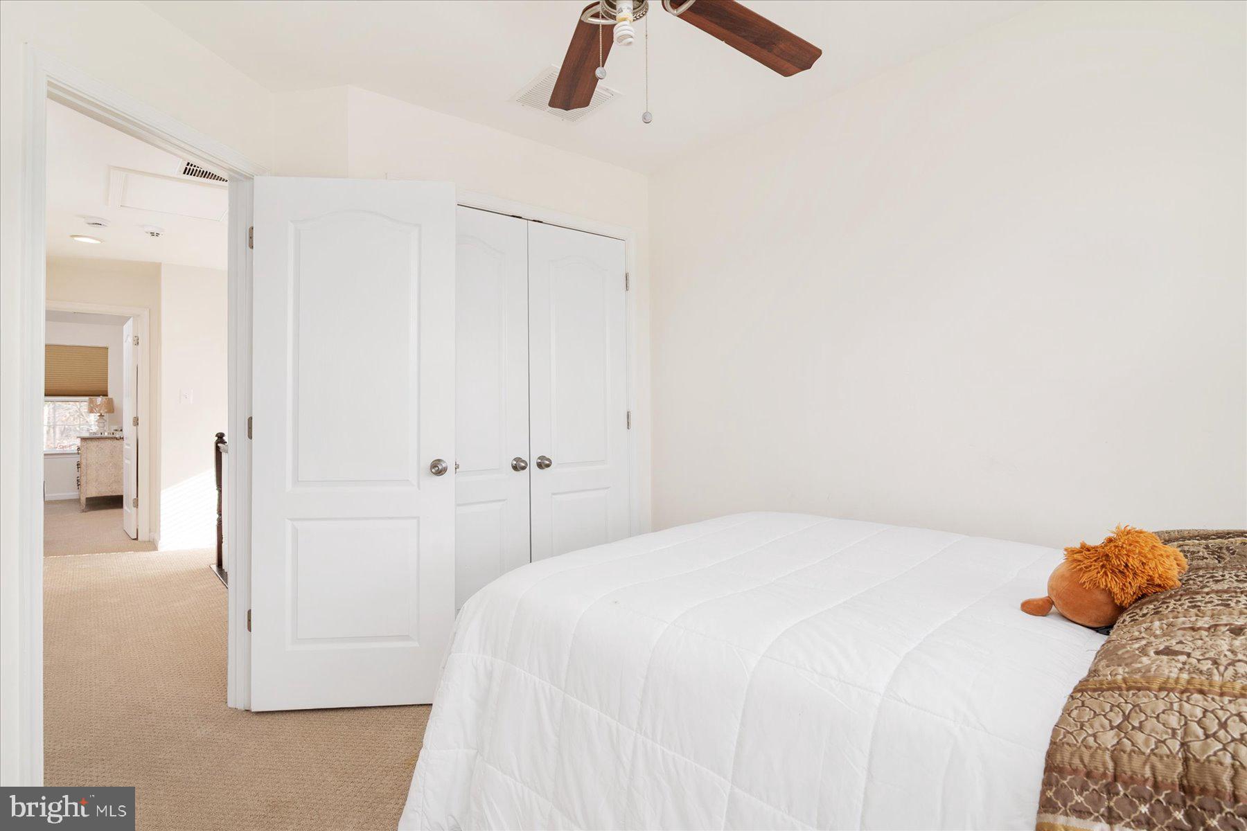 TANYARD SPRINGS TOWNHOMES - Residential