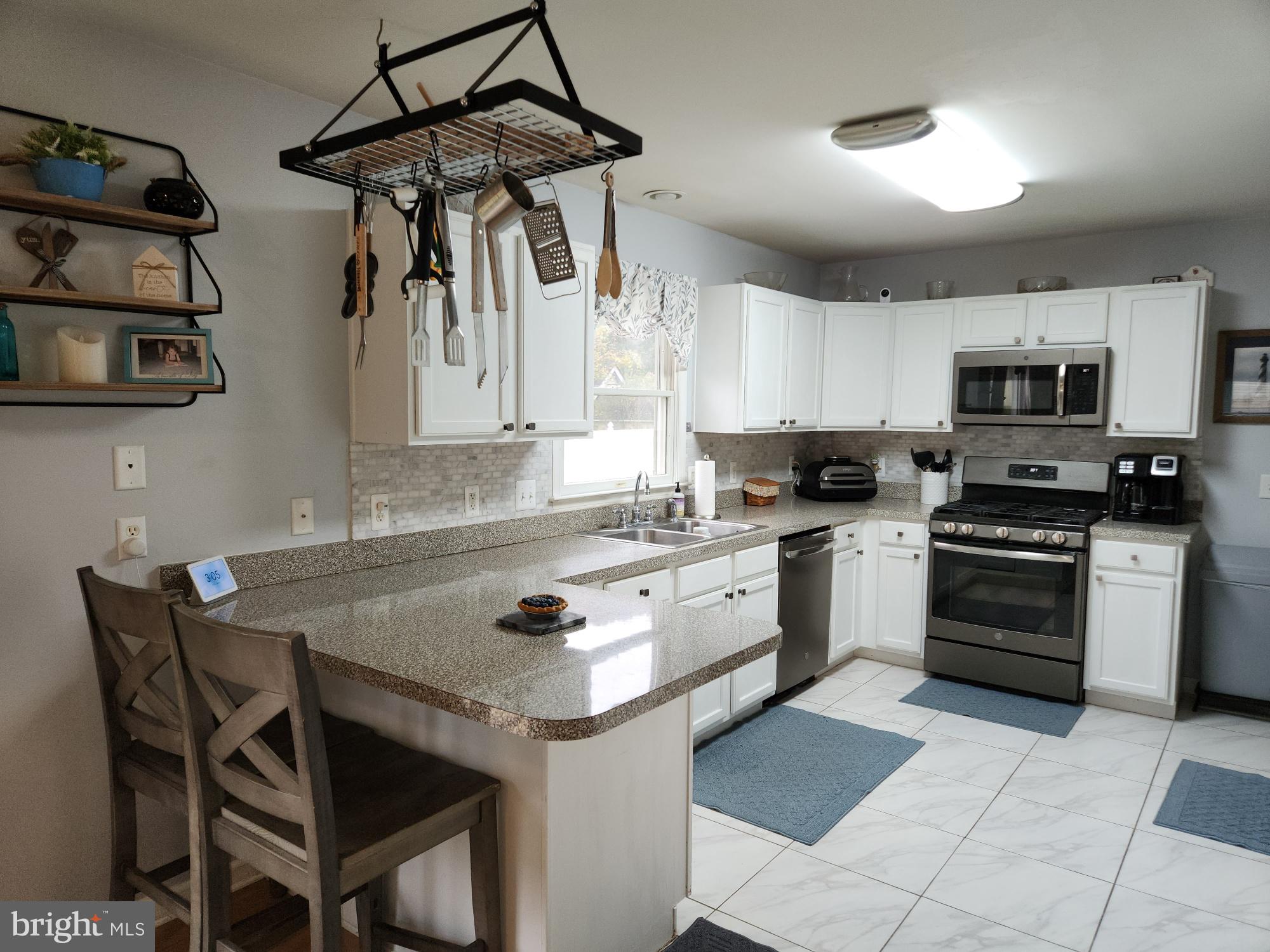 MATTHEWSTOWN RUN - Residential