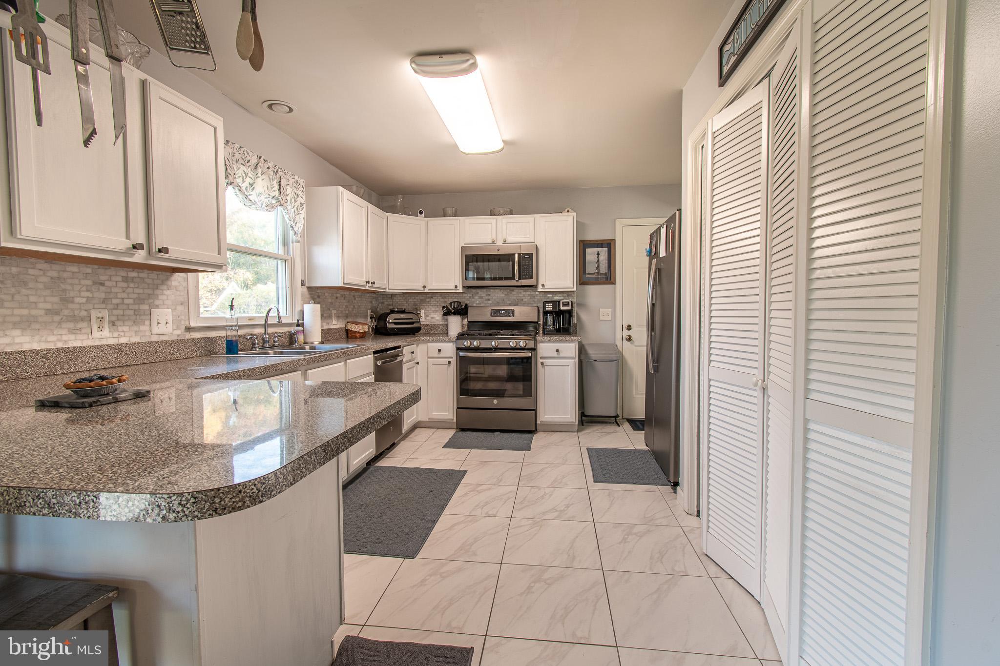 MATTHEWSTOWN RUN - Residential