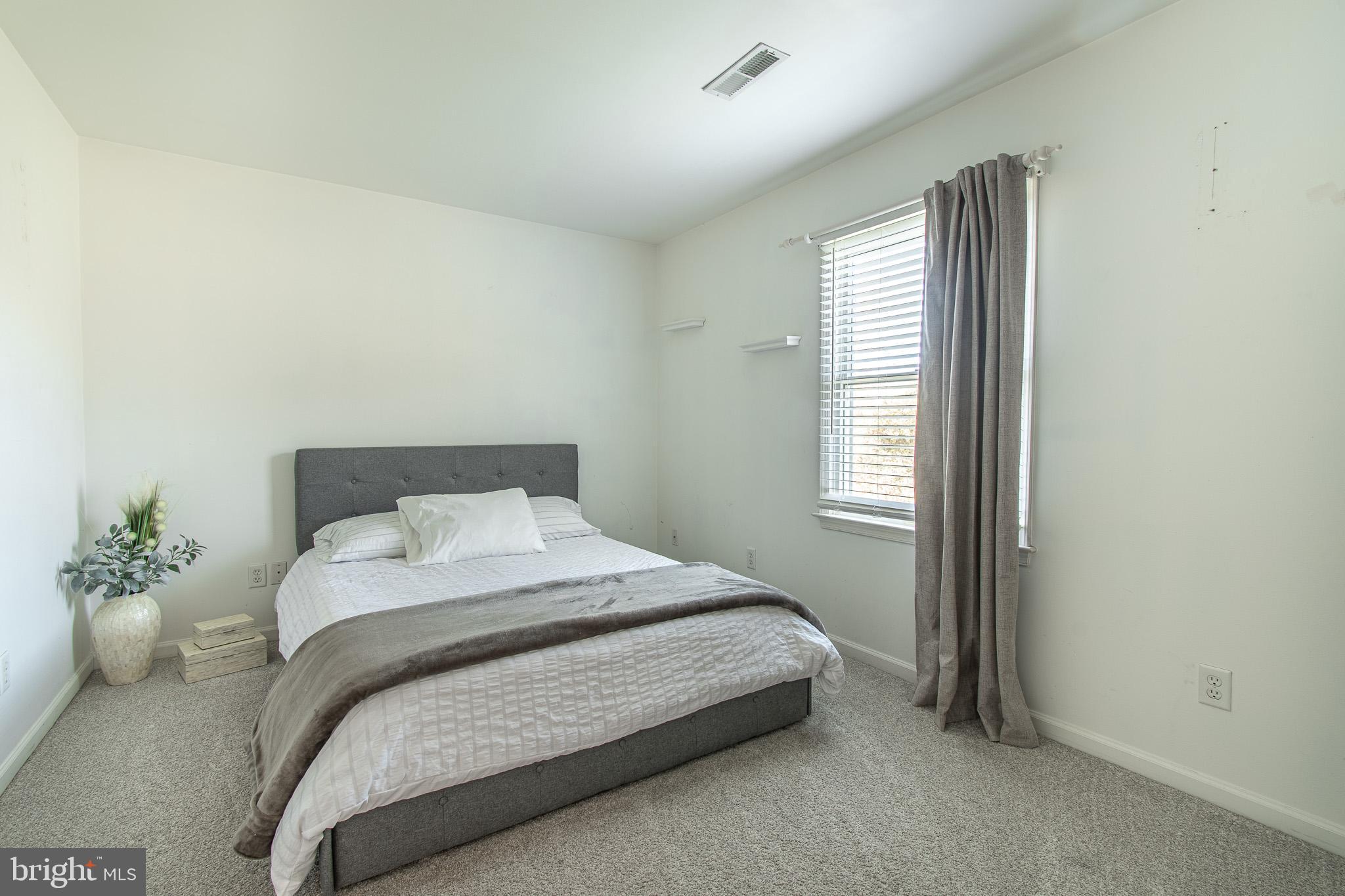 MATTHEWSTOWN RUN - Residential