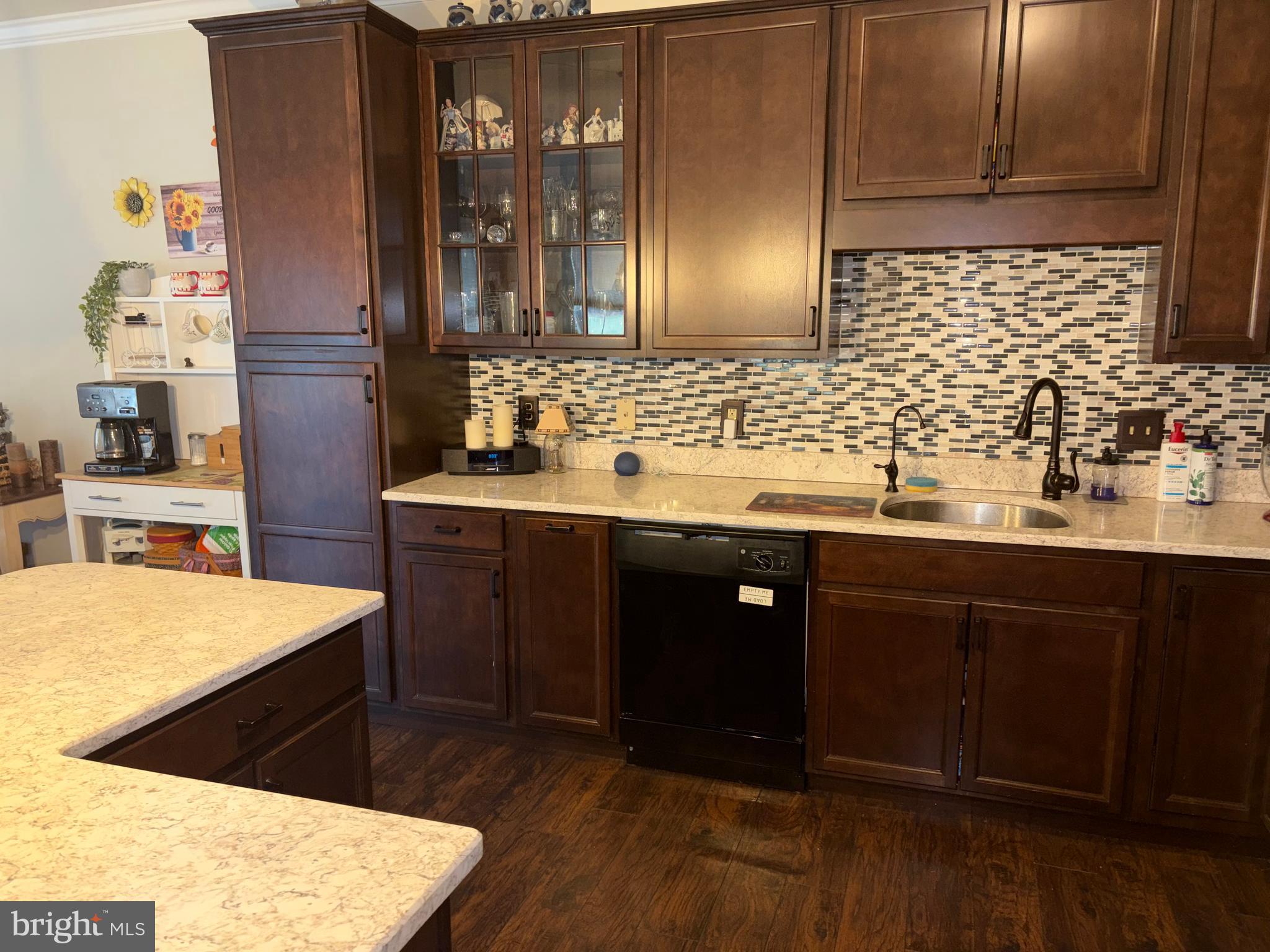 EXETER WOODS - Residential