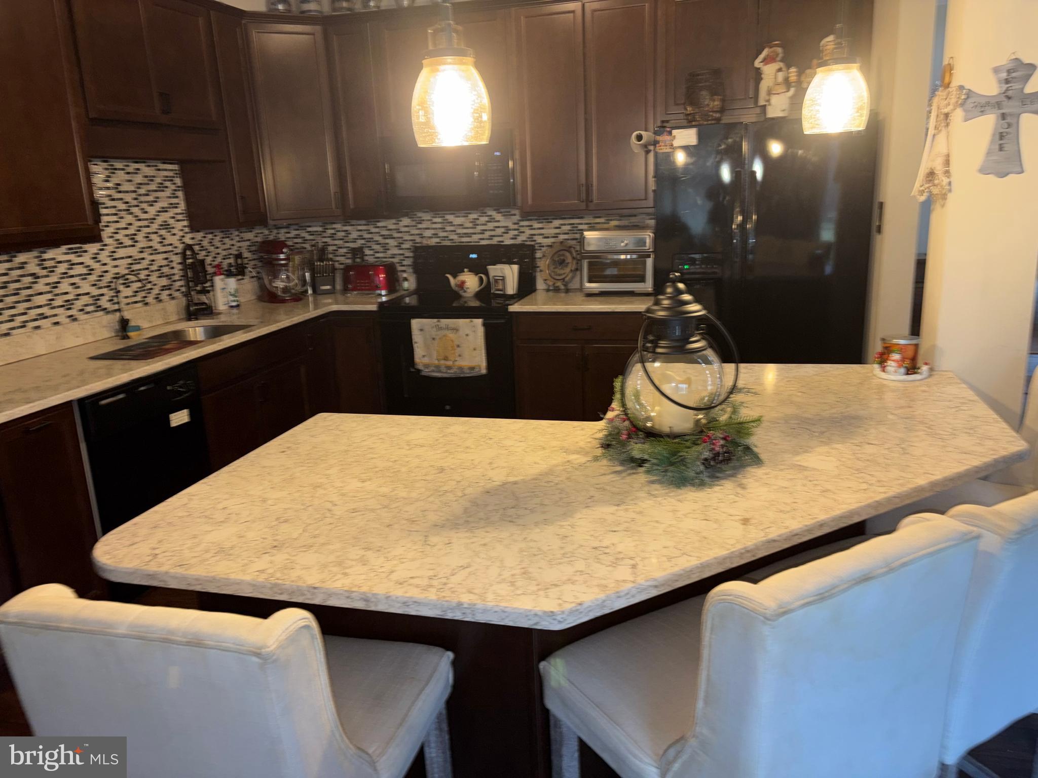 EXETER WOODS - Residential