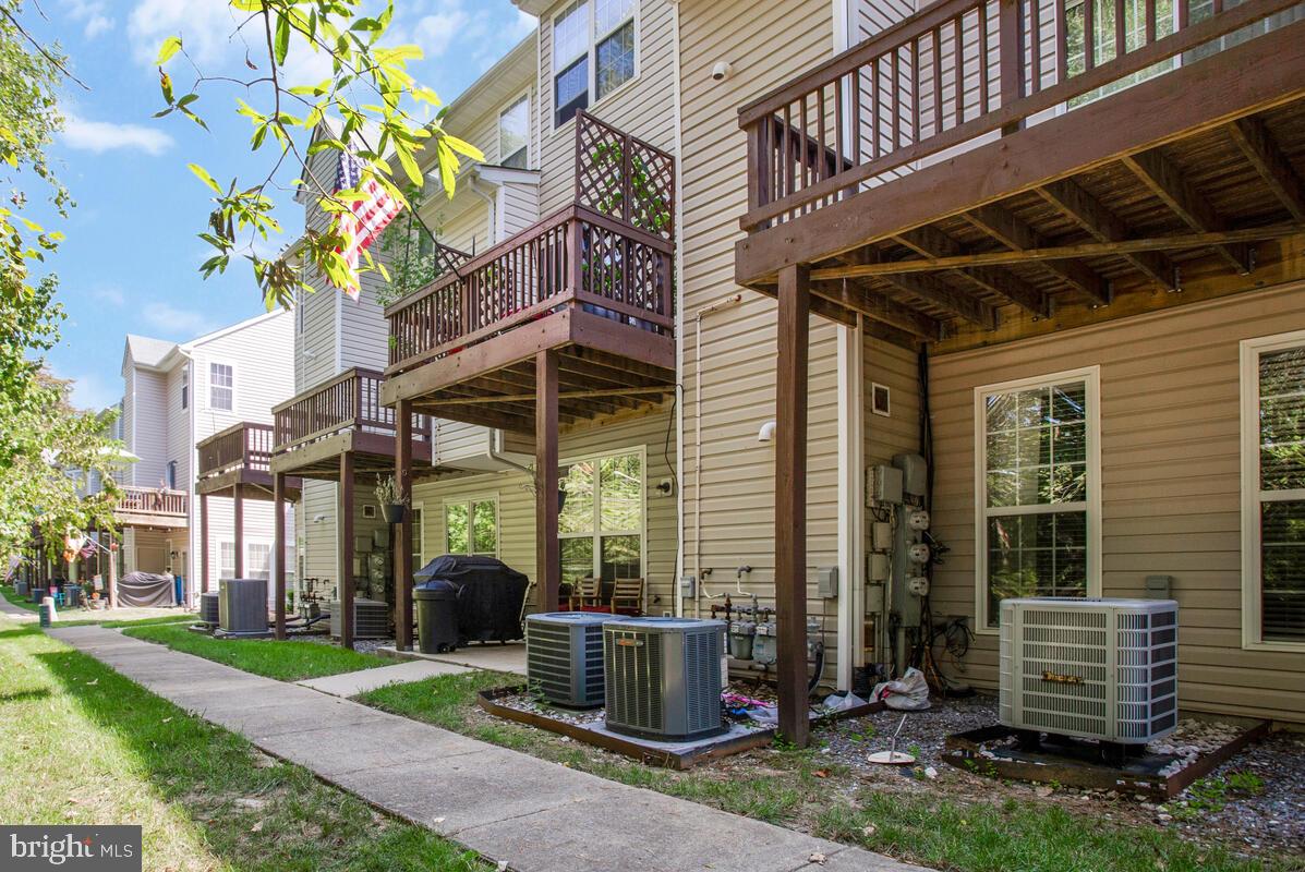 PINEY ORCHARD - Residential