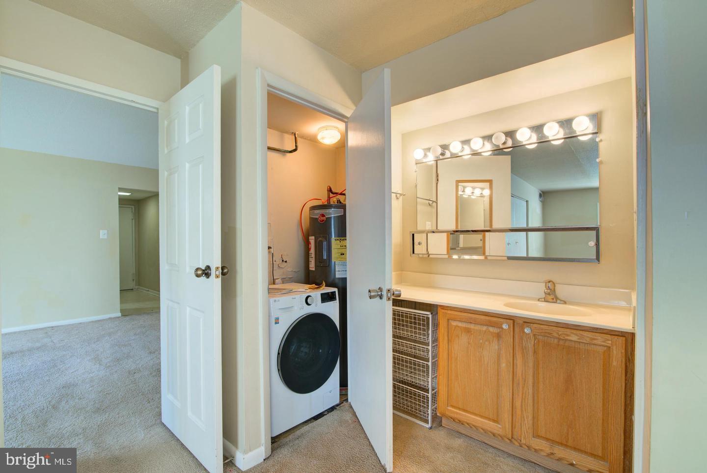 LIFESTYLE - Residential Lease