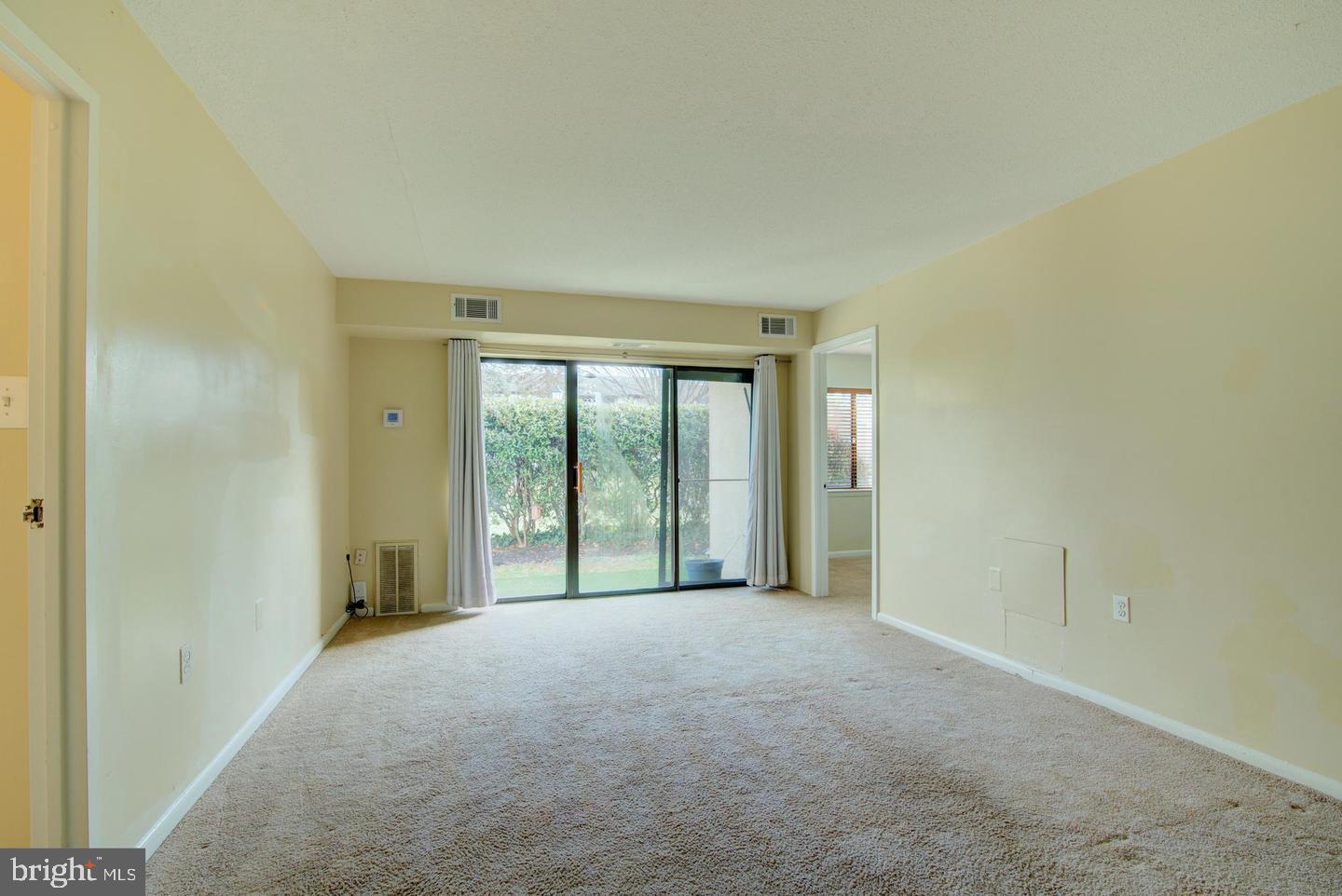 LIFESTYLE - Residential Lease