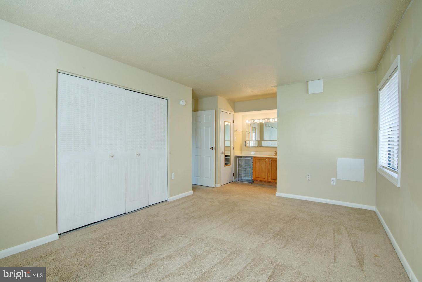 LIFESTYLE - Residential Lease