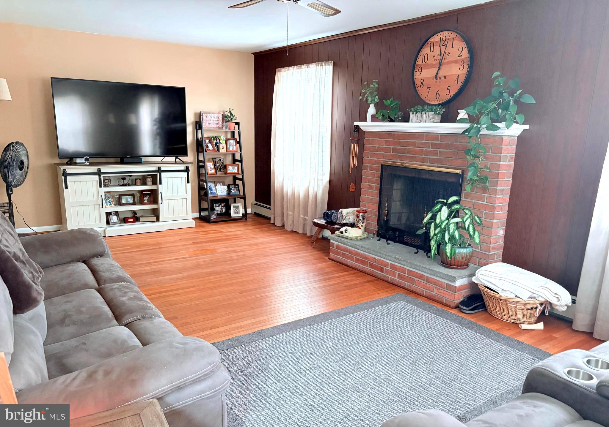 120 W 8TH STREET