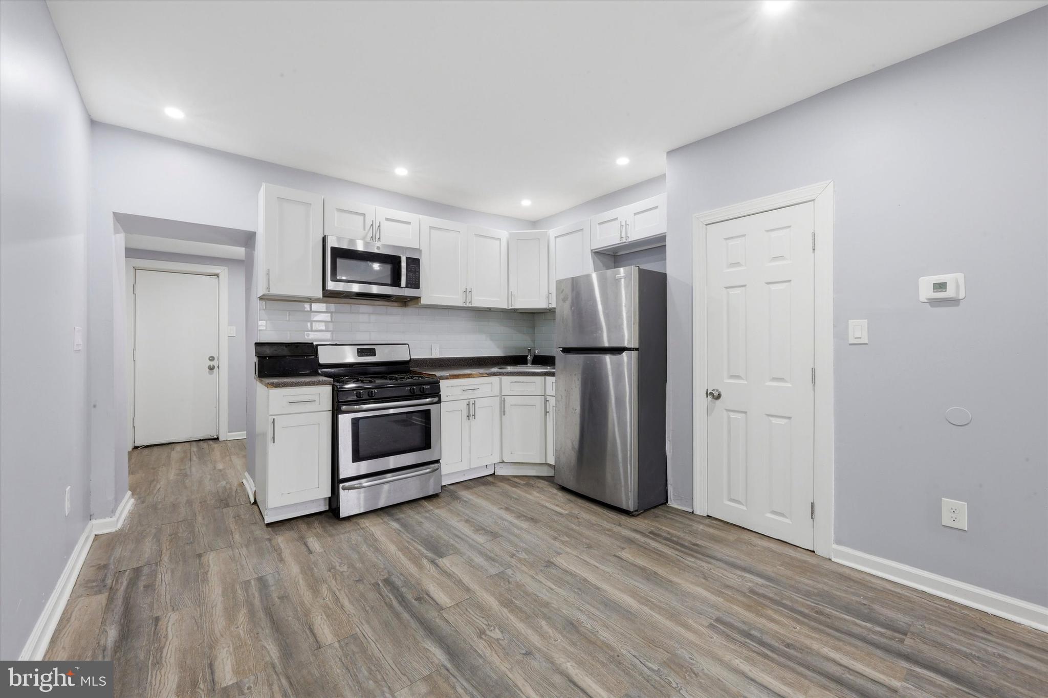 FRANKFORD - Residential