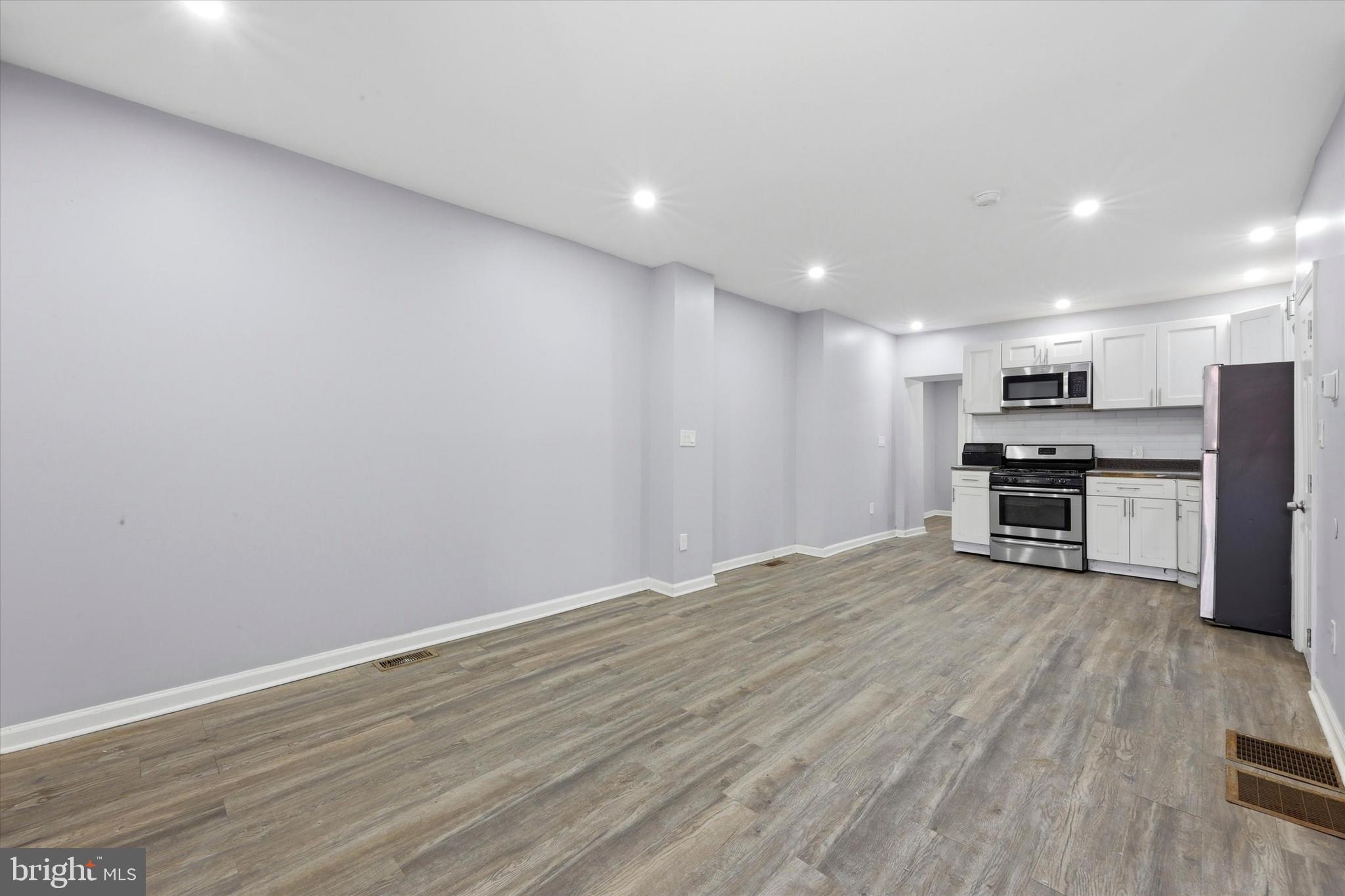 FRANKFORD - Residential