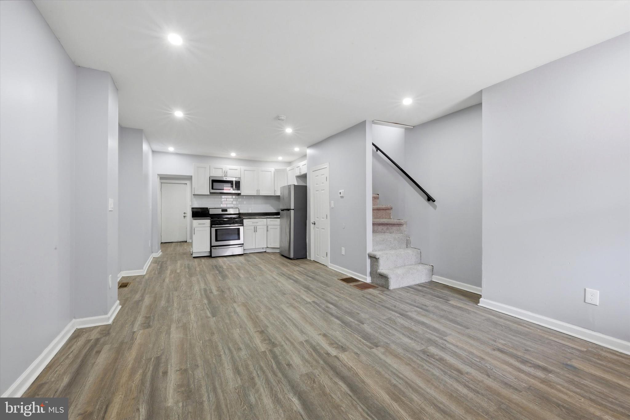 FRANKFORD - Residential