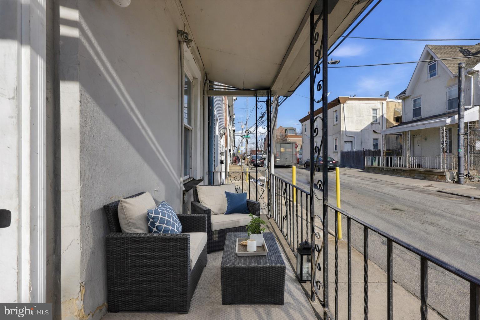 FRANKFORD - Residential