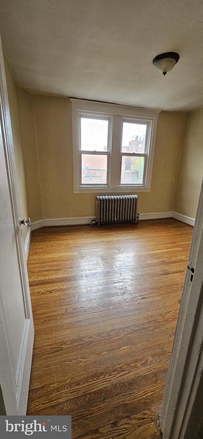 WEST OAK LANE - Residential Income